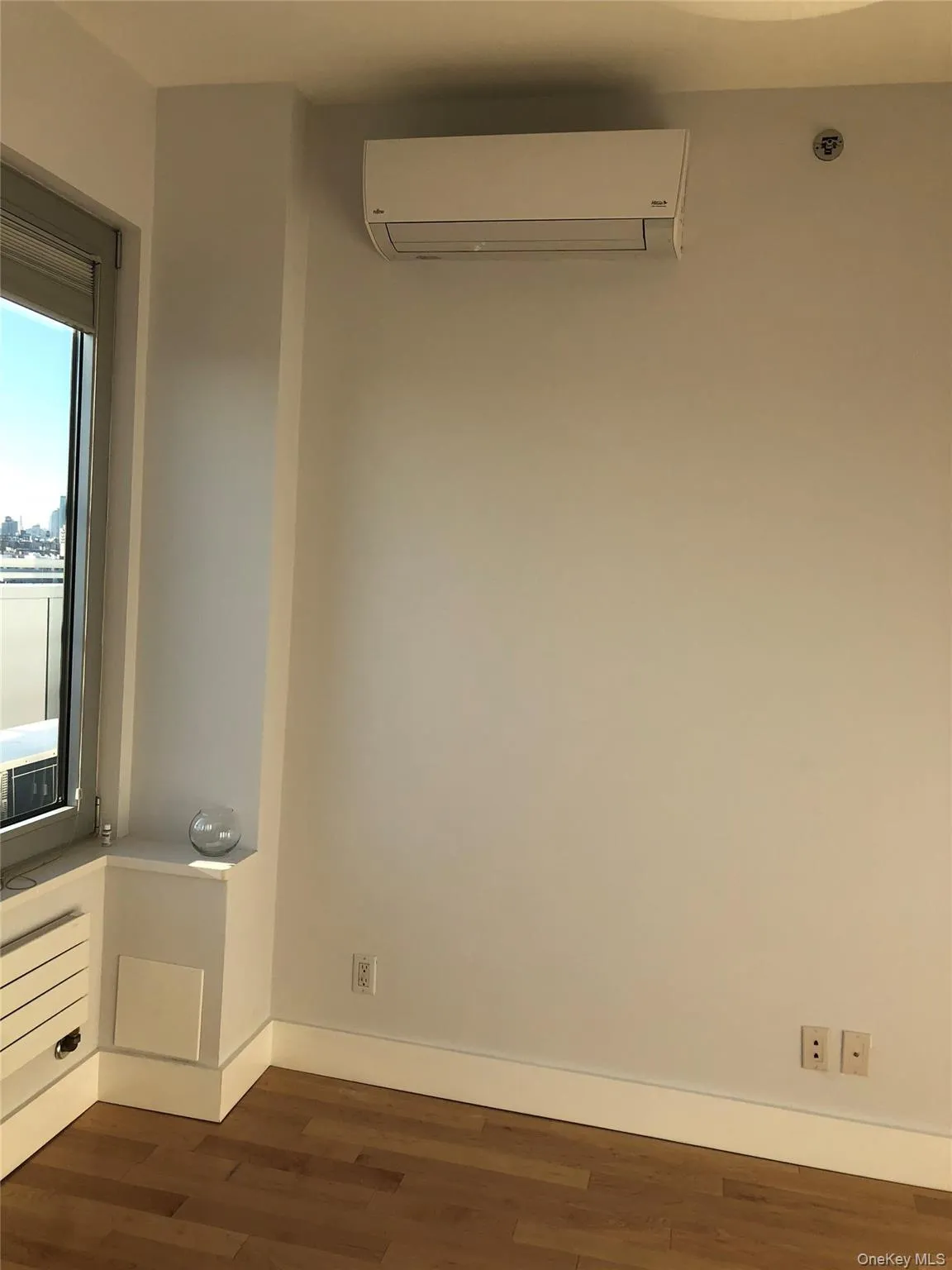 10-50 Jackson Avenue, New York, NY, 2 Bedrooms Bedrooms, 4 Rooms Rooms,2 BathroomsBathrooms,Residential Lease,For Rent,Jackson,0,972604 10-50 Jackson Avenue, New York, NY, 2 Bedrooms Bedrooms, 4 Rooms Rooms,2 BathroomsBathrooms,Residential Lease,For Rent,Jackson,0,972604