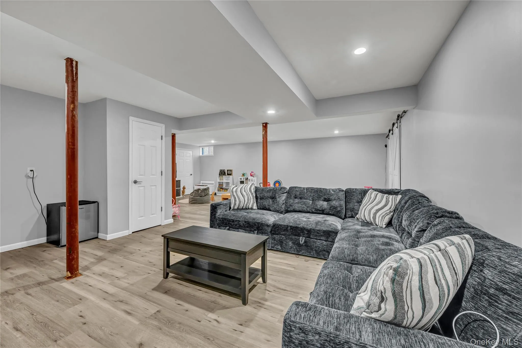 4 Natchu Court, Blooming Grove, NY, 4 Bedrooms Bedrooms, 13 Rooms Rooms,3 BathroomsBathrooms,Residential,For Rent,Natchu,0,972607 4 Natchu Court, Blooming Grove, NY, 4 Bedrooms Bedrooms, 13 Rooms Rooms,3 BathroomsBathrooms,Residential,For Rent,Natchu,0,972607