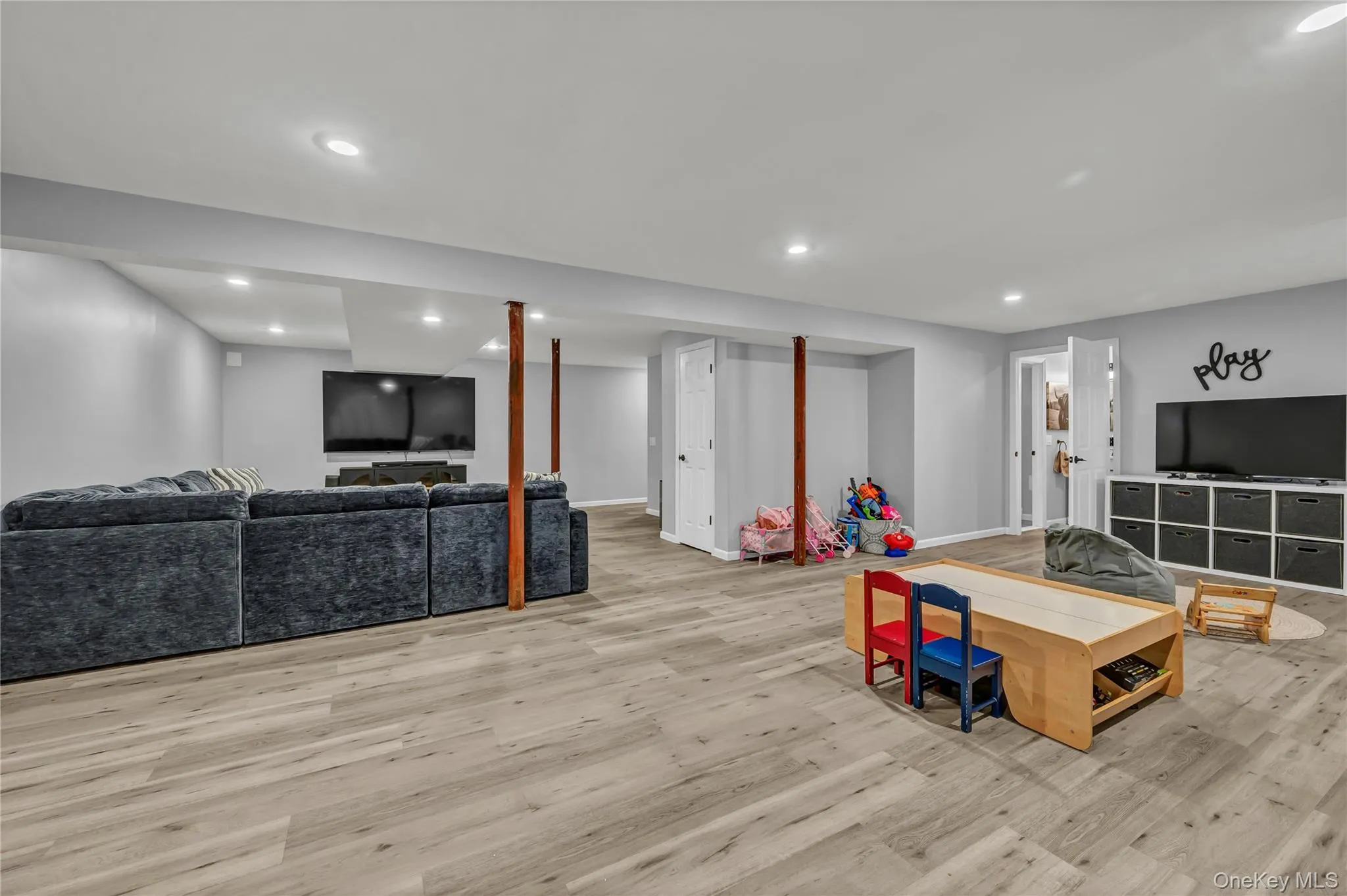 4 Natchu Court, Blooming Grove, NY, 4 Bedrooms Bedrooms, 13 Rooms Rooms,3 BathroomsBathrooms,Residential,For Rent,Natchu,0,972607 4 Natchu Court, Blooming Grove, NY, 4 Bedrooms Bedrooms, 13 Rooms Rooms,3 BathroomsBathrooms,Residential,For Rent,Natchu,0,972607