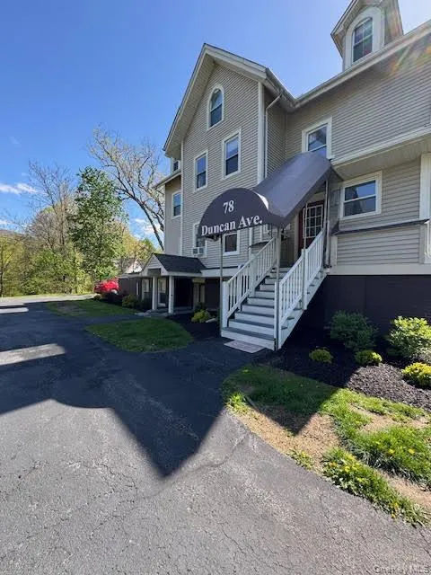 78 Duncan Avenue, Cornwall, NY, 1 Bedroom Bedrooms, 4 Rooms Rooms,1 BathroomBathrooms,Residential Lease,For Rent,Duncan,0,972610 78 Duncan Avenue, Cornwall, NY, 1 Bedroom Bedrooms, 4 Rooms Rooms,1 BathroomBathrooms,Residential Lease,For Rent,Duncan,0,972610