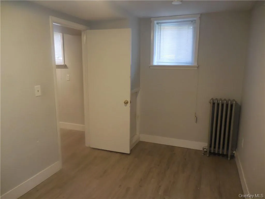 78 Duncan Avenue, Cornwall, NY, 1 Bedroom Bedrooms, 4 Rooms Rooms,1 BathroomBathrooms,Residential Lease,For Rent,Duncan,0,972610 78 Duncan Avenue, Cornwall, NY, 1 Bedroom Bedrooms, 4 Rooms Rooms,1 BathroomBathrooms,Residential Lease,For Rent,Duncan,0,972610