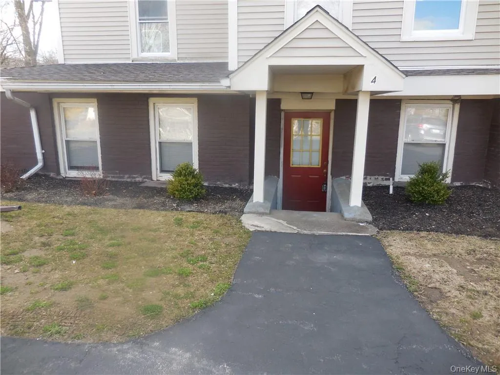 78 Duncan Avenue, Cornwall, NY, 1 Bedroom Bedrooms, 4 Rooms Rooms,1 BathroomBathrooms,Residential Lease,For Rent,Duncan,0,972610 78 Duncan Avenue, Cornwall, NY, 1 Bedroom Bedrooms, 4 Rooms Rooms,1 BathroomBathrooms,Residential Lease,For Rent,Duncan,0,972610