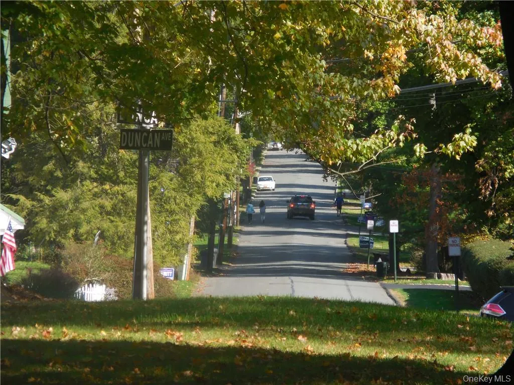 78 Duncan Avenue, Cornwall, NY, 1 Bedroom Bedrooms, 4 Rooms Rooms,1 BathroomBathrooms,Residential Lease,For Rent,Duncan,0,972610 78 Duncan Avenue, Cornwall, NY, 1 Bedroom Bedrooms, 4 Rooms Rooms,1 BathroomBathrooms,Residential Lease,For Rent,Duncan,0,972610