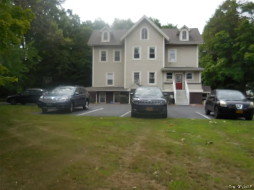 78 Duncan Avenue, Cornwall, NY, 1 Bedroom Bedrooms, 4 Rooms Rooms,1 BathroomBathrooms,Residential Lease,For Rent,Duncan,0,972610 78 Duncan Avenue, Cornwall, NY, 1 Bedroom Bedrooms, 4 Rooms Rooms,1 BathroomBathrooms,Residential Lease,For Rent,Duncan,0,972610