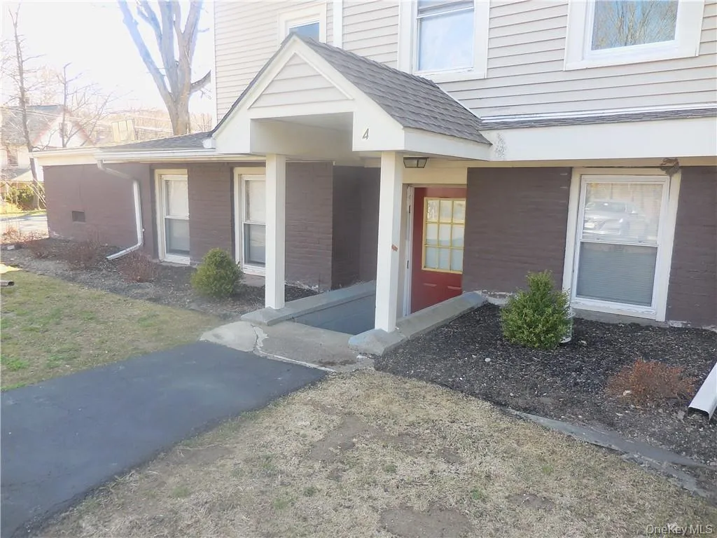 78 Duncan Avenue, Cornwall, NY, 1 Bedroom Bedrooms, 4 Rooms Rooms,1 BathroomBathrooms,Residential Lease,For Rent,Duncan,0,972610 78 Duncan Avenue, Cornwall, NY, 1 Bedroom Bedrooms, 4 Rooms Rooms,1 BathroomBathrooms,Residential Lease,For Rent,Duncan,0,972610
