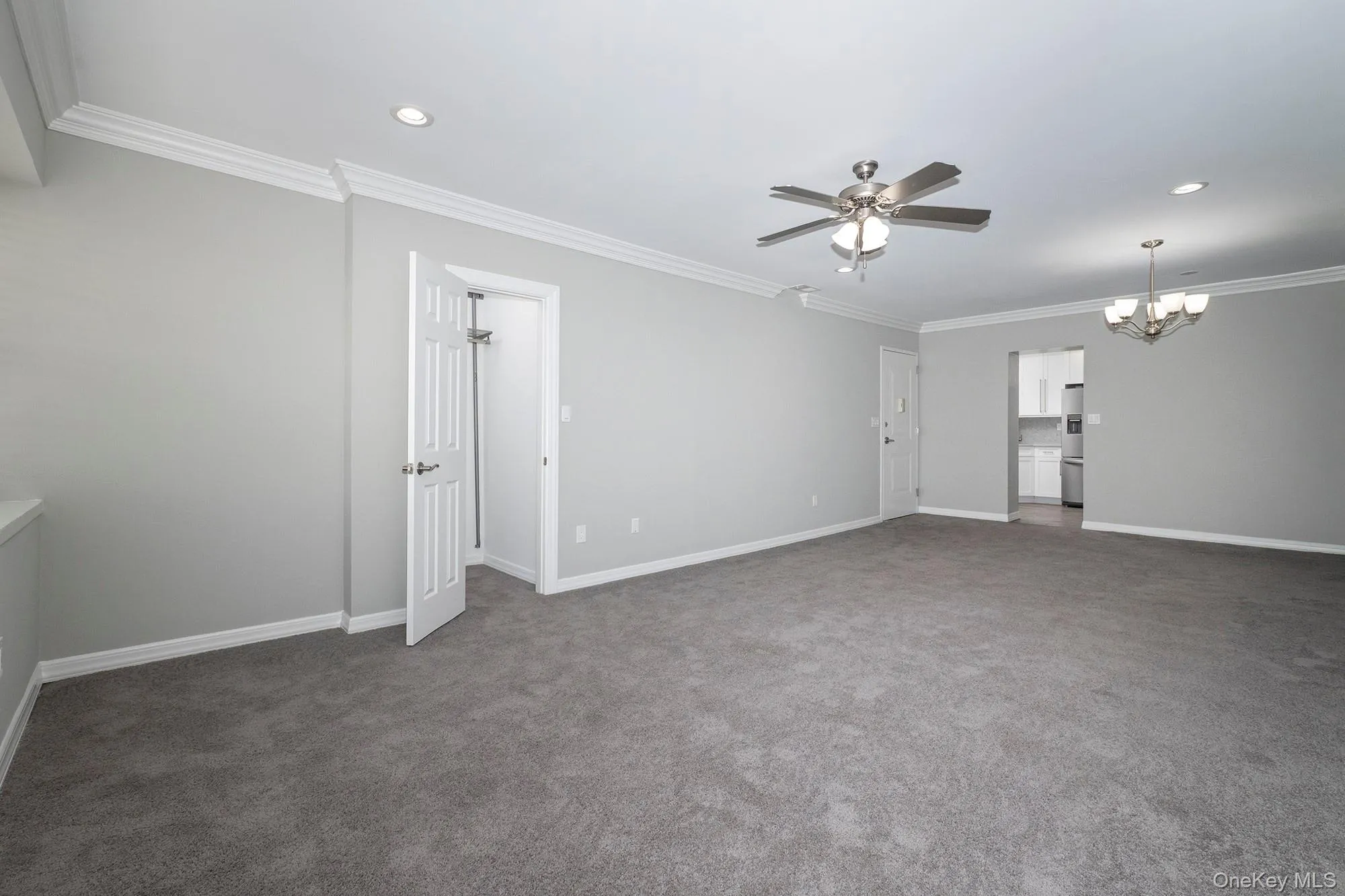 425 Newbridge Road, Hempstead, NY, 1 Bedroom Bedrooms, 4 Rooms Rooms,1 BathroomBathrooms,Residential Lease,For Rent,Newbridge,0,972651 425 Newbridge Road, Hempstead, NY, 1 Bedroom Bedrooms, 4 Rooms Rooms,1 BathroomBathrooms,Residential Lease,For Rent,Newbridge,0,972651