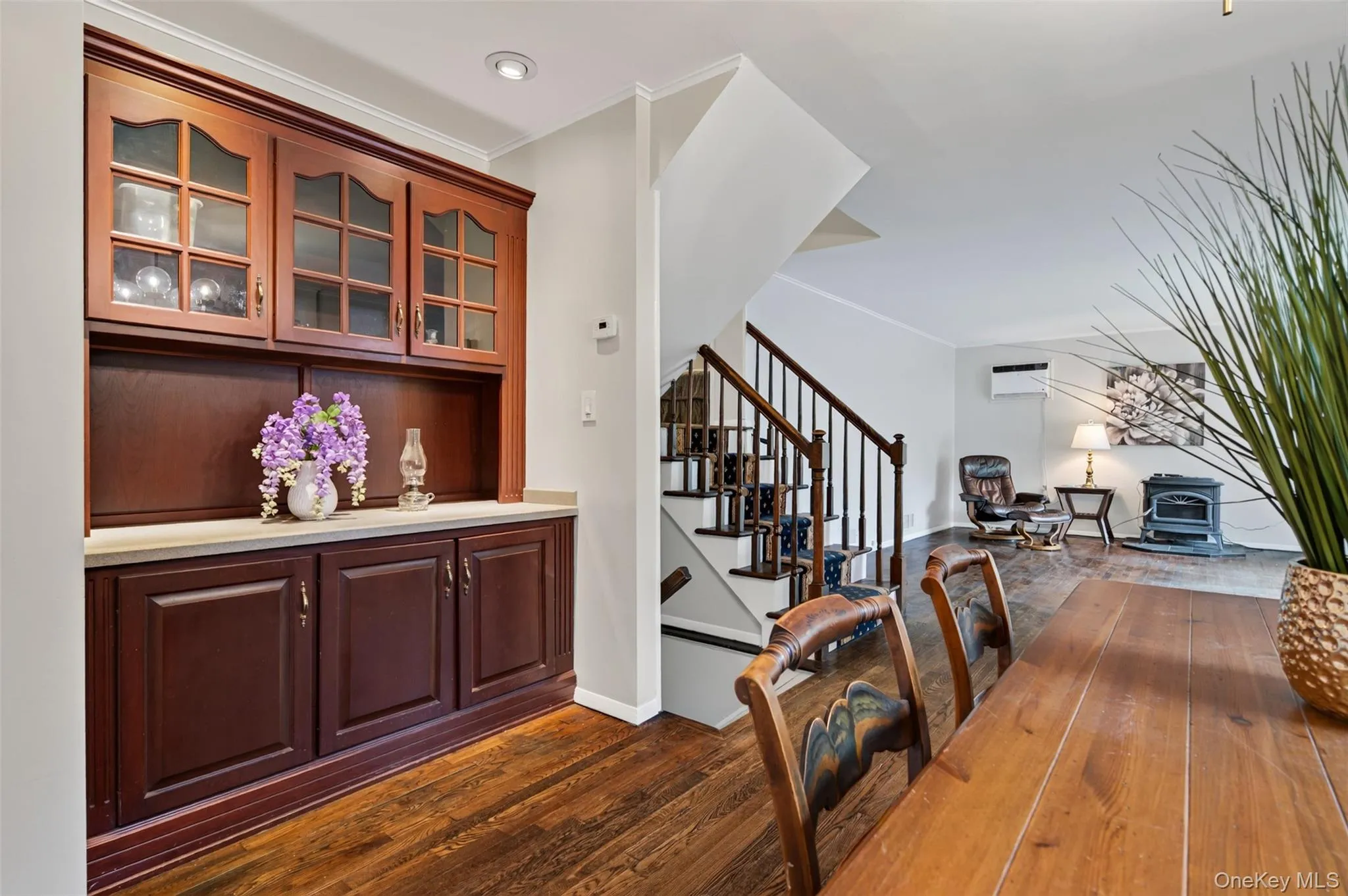 9 Verne Place, Greenburgh, NY, 4 Bedrooms Bedrooms, 10 Rooms Rooms,2 BathroomsBathrooms,Residential,For Rent,Verne,0,972660 9 Verne Place, Greenburgh, NY, 4 Bedrooms Bedrooms, 10 Rooms Rooms,2 BathroomsBathrooms,Residential,For Rent,Verne,0,972660
