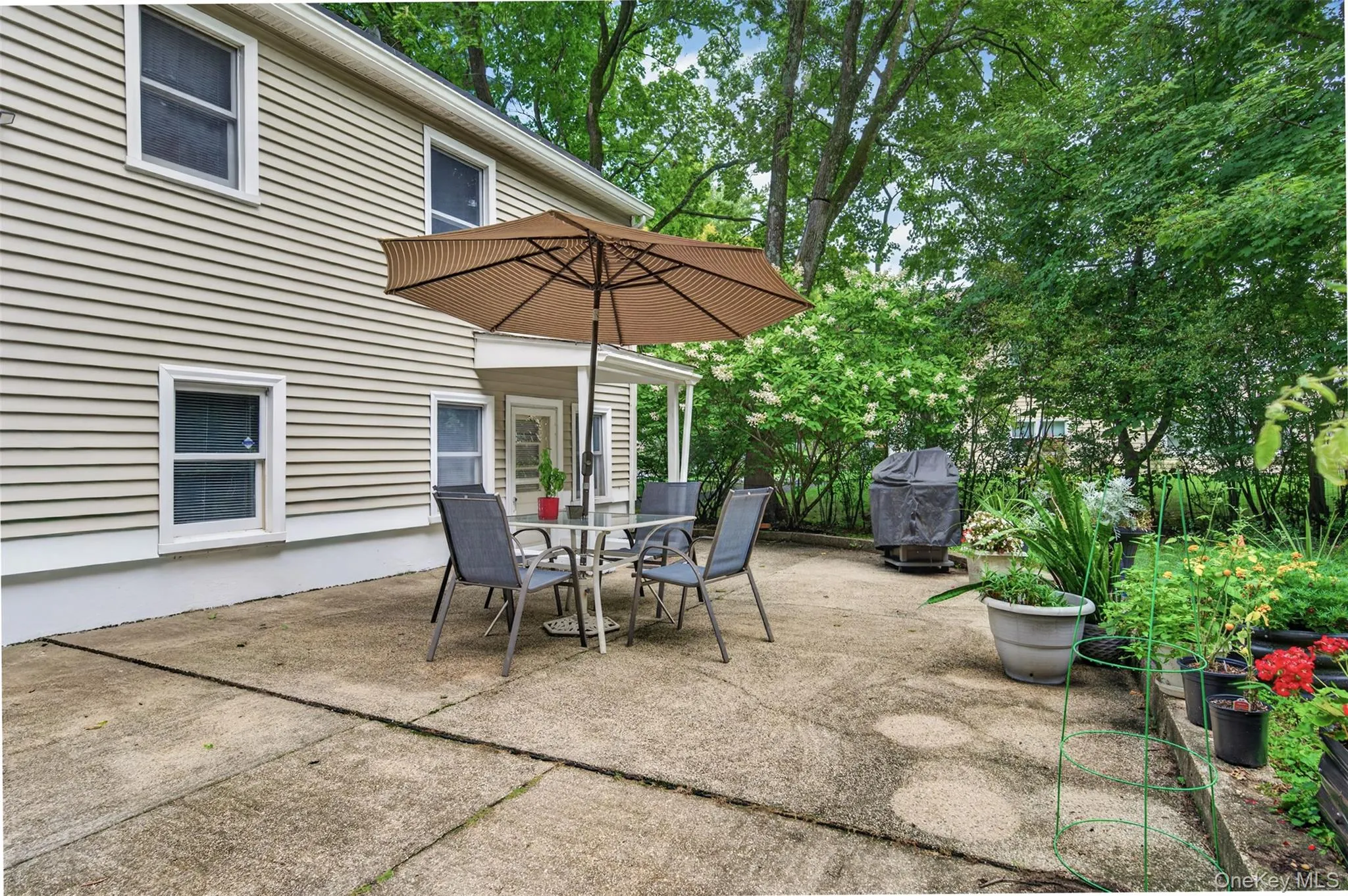 9 Verne Place, Greenburgh, NY, 4 Bedrooms Bedrooms, 10 Rooms Rooms,2 BathroomsBathrooms,Residential,For Rent,Verne,0,972660 9 Verne Place, Greenburgh, NY, 4 Bedrooms Bedrooms, 10 Rooms Rooms,2 BathroomsBathrooms,Residential,For Rent,Verne,0,972660