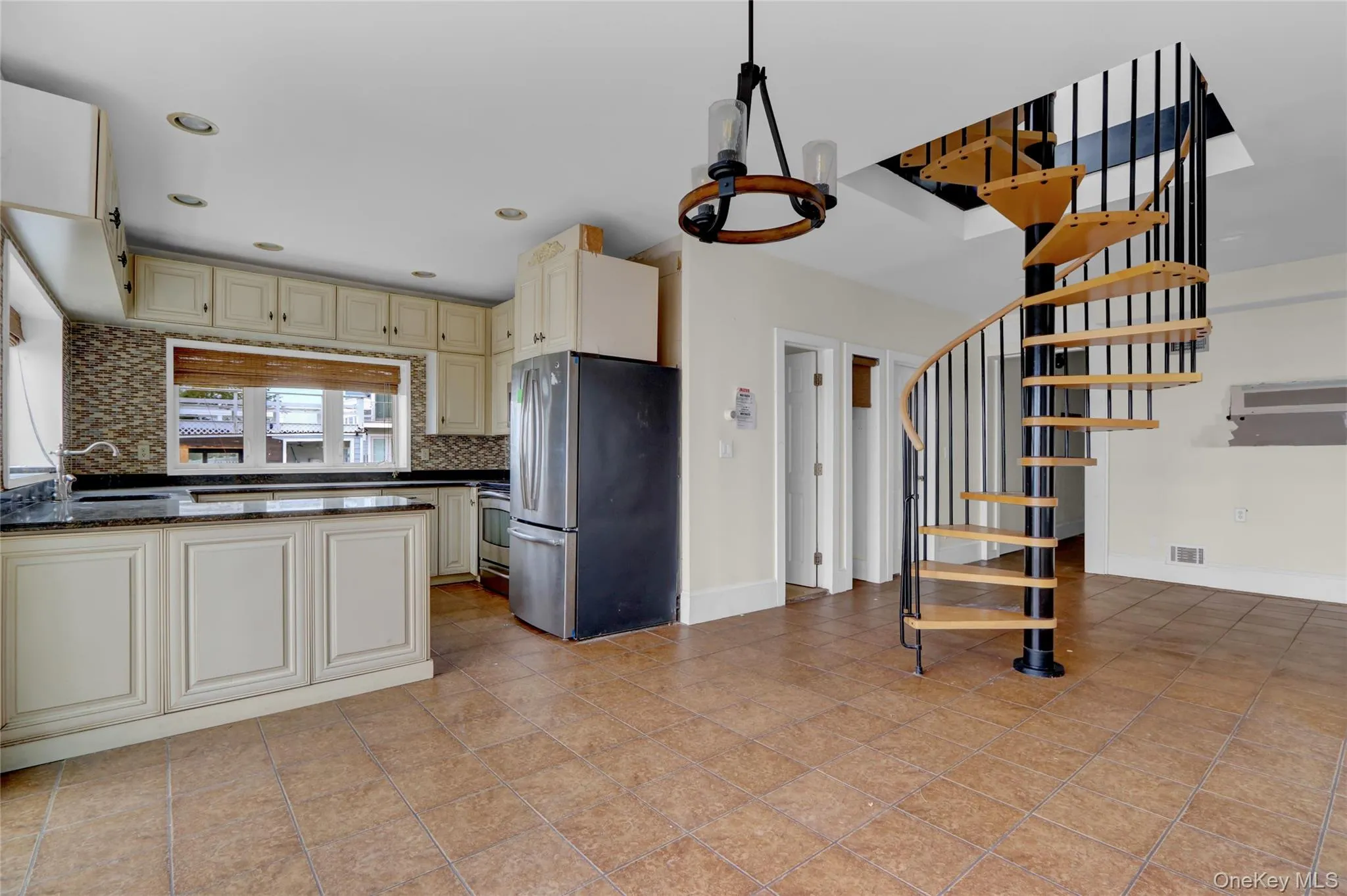 894 Bay 9th Street, Islip, NY, 3 Bedrooms Bedrooms, 6 Rooms Rooms,2 BathroomsBathrooms,Residential Sale,For Rent,Bay 9th,0,972665 894 Bay 9th Street, Islip, NY, 3 Bedrooms Bedrooms, 6 Rooms Rooms,2 BathroomsBathrooms,Residential Sale,For Rent,Bay 9th,0,972665