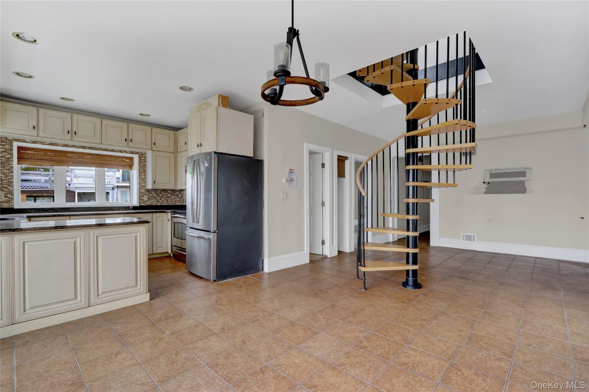 894 Bay 9th Street, Islip, NY, 3 Bedrooms Bedrooms, 6 Rooms Rooms,2 BathroomsBathrooms,Residential Sale,For Rent,Bay 9th,0,972665 894 Bay 9th Street, Islip, NY, 3 Bedrooms Bedrooms, 6 Rooms Rooms,2 BathroomsBathrooms,Residential Sale,For Rent,Bay 9th,0,972665