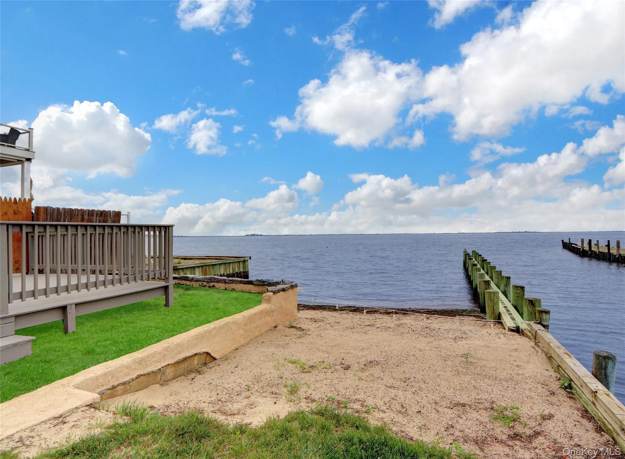 894 Bay 9th Street, Islip, NY, 3 Bedrooms Bedrooms, 6 Rooms Rooms,2 BathroomsBathrooms,Residential Sale,For Rent,Bay 9th,0,972665 894 Bay 9th Street, Islip, NY, 3 Bedrooms Bedrooms, 6 Rooms Rooms,2 BathroomsBathrooms,Residential Sale,For Rent,Bay 9th,0,972665