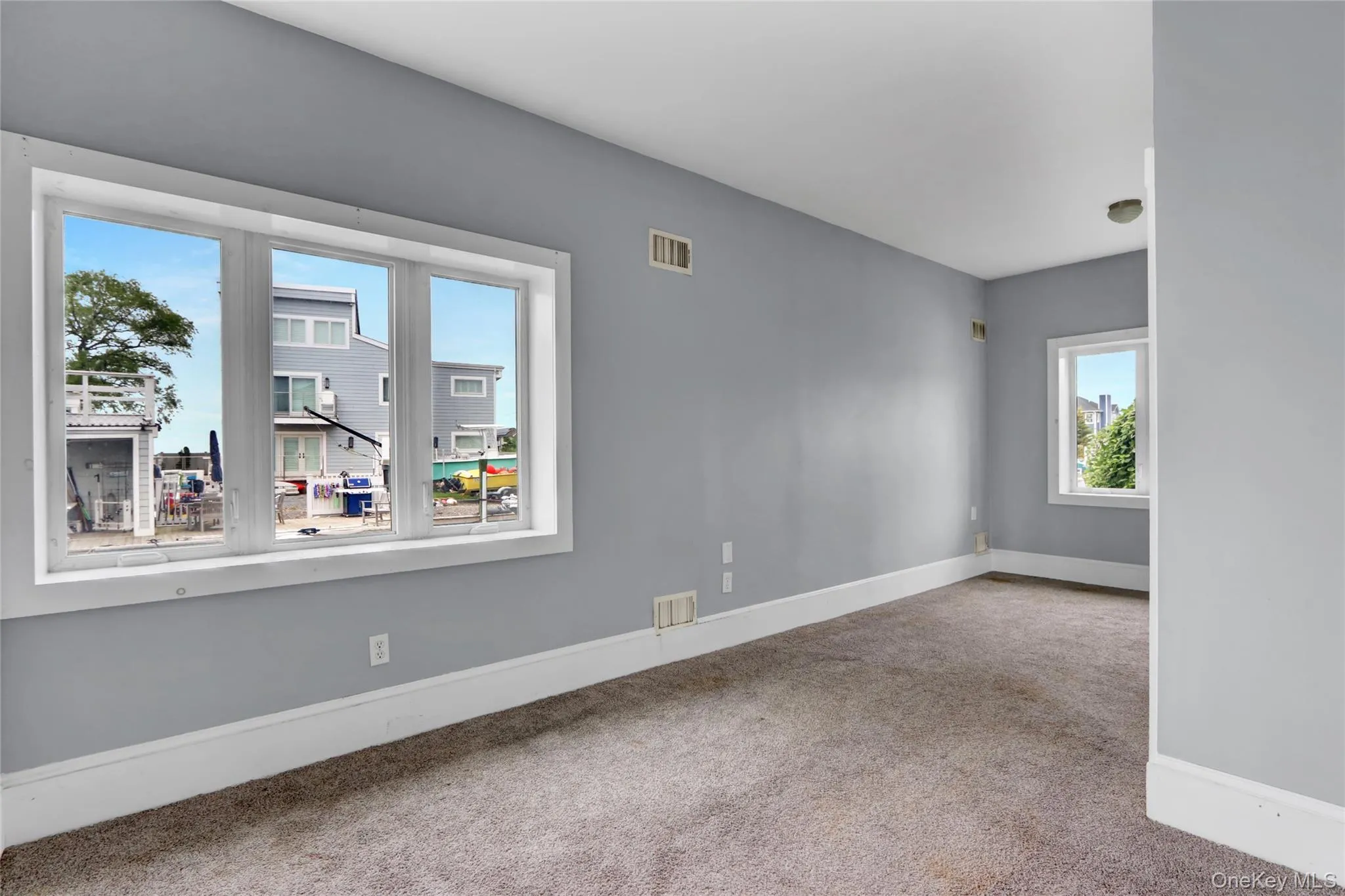 894 Bay 9th Street, Islip, NY, 3 Bedrooms Bedrooms, 6 Rooms Rooms,2 BathroomsBathrooms,Residential Sale,For Rent,Bay 9th,0,972665 894 Bay 9th Street, Islip, NY, 3 Bedrooms Bedrooms, 6 Rooms Rooms,2 BathroomsBathrooms,Residential Sale,For Rent,Bay 9th,0,972665