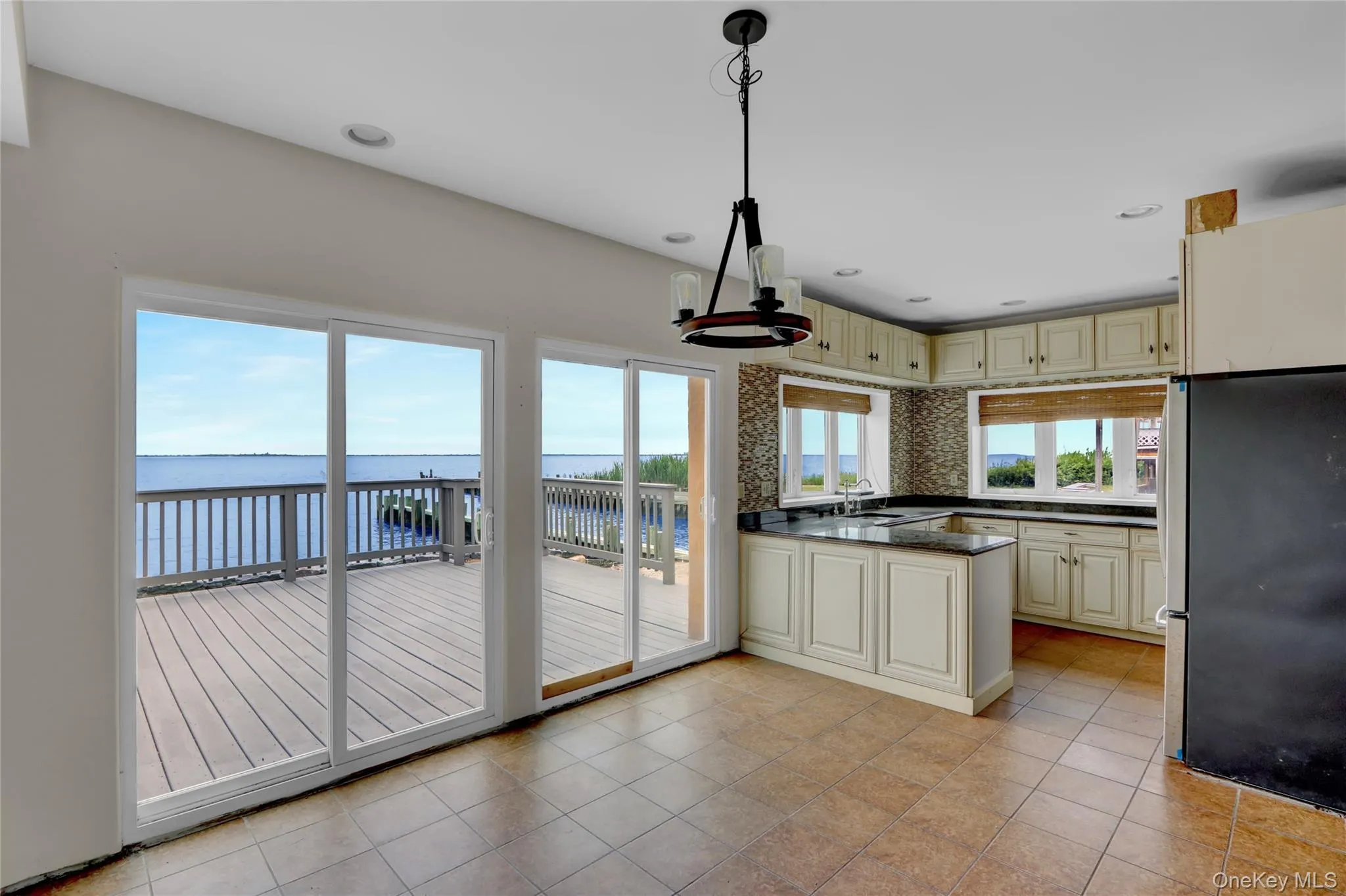 894 Bay 9th Street, Islip, NY, 3 Bedrooms Bedrooms, 6 Rooms Rooms,2 BathroomsBathrooms,Residential Sale,For Rent,Bay 9th,0,972665 894 Bay 9th Street, Islip, NY, 3 Bedrooms Bedrooms, 6 Rooms Rooms,2 BathroomsBathrooms,Residential Sale,For Rent,Bay 9th,0,972665