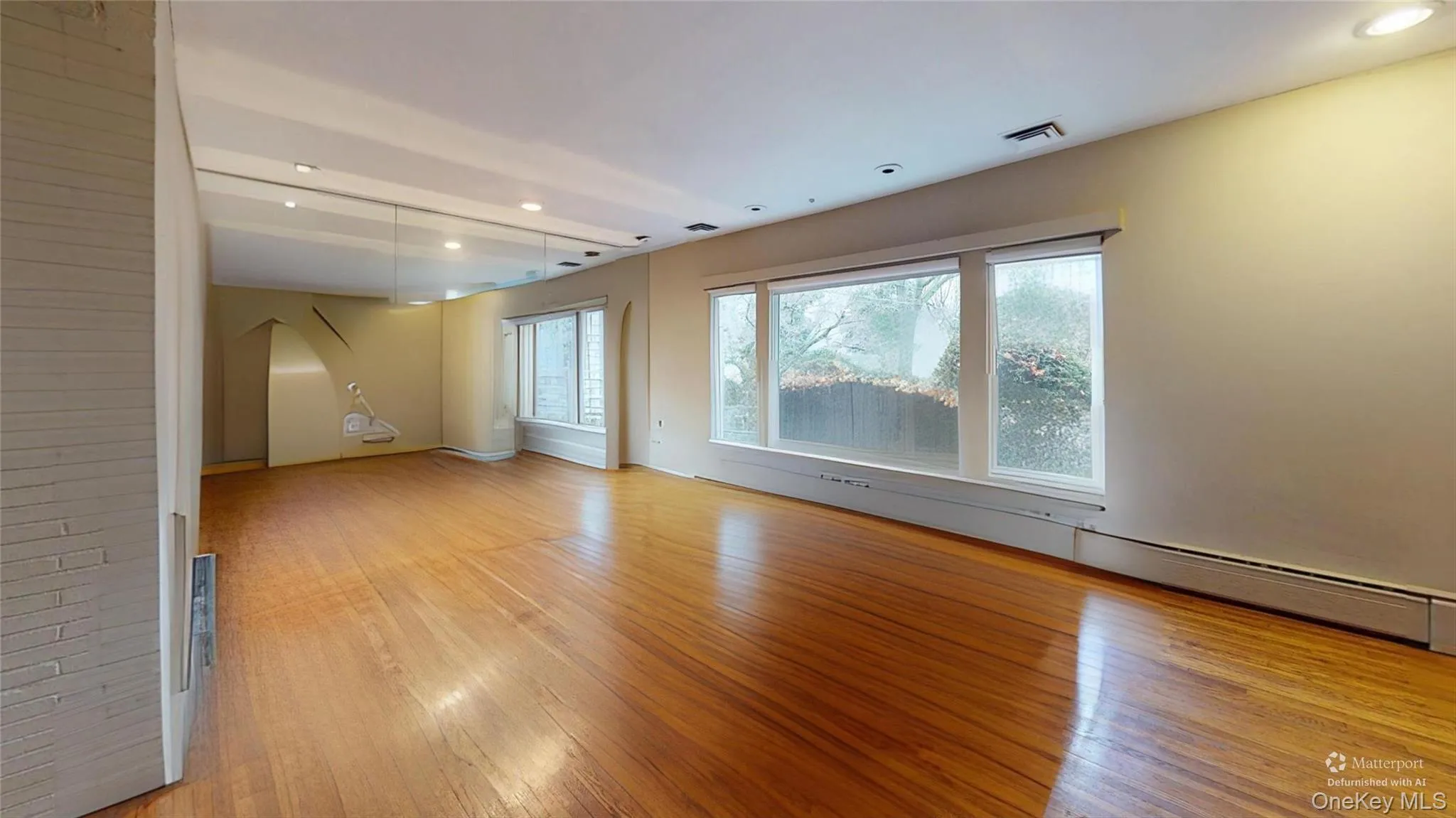 11 Rockhill Road, North Hempstead, NY, 4 Bedrooms Bedrooms, 8 Rooms Rooms,2 BathroomsBathrooms,Residential Lease,For Rent,Rockhill,0,972672 11 Rockhill Road, North Hempstead, NY, 4 Bedrooms Bedrooms, 8 Rooms Rooms,2 BathroomsBathrooms,Residential Lease,For Rent,Rockhill,0,972672