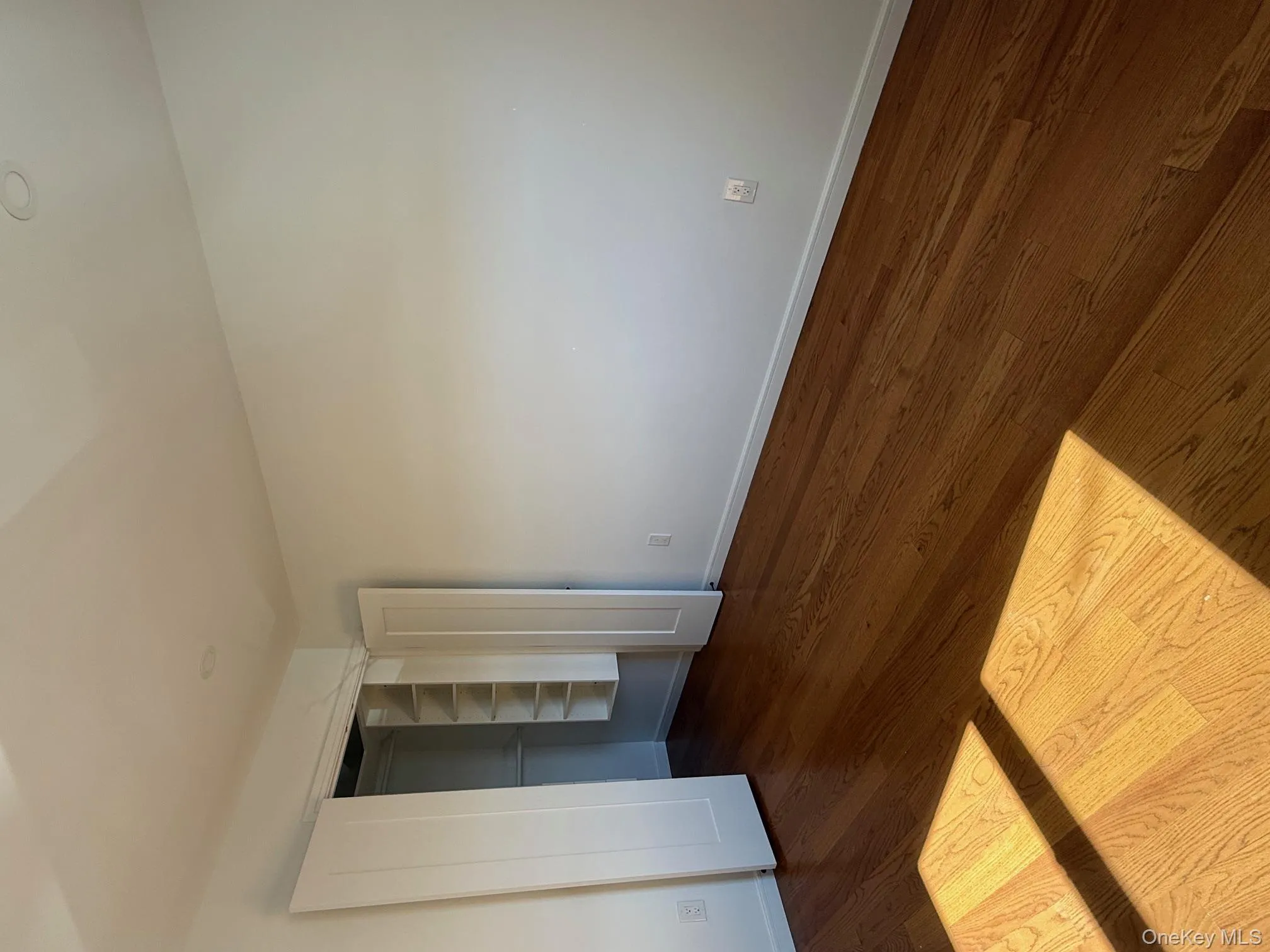 215-15 17th Avenue, New York, NY, 3 Bedrooms Bedrooms, 5 Rooms Rooms,2 BathroomsBathrooms,Residential Lease,For Rent,17th,0,972673 215-15 17th Avenue, New York, NY, 3 Bedrooms Bedrooms, 5 Rooms Rooms,2 BathroomsBathrooms,Residential Lease,For Rent,17th,0,972673
