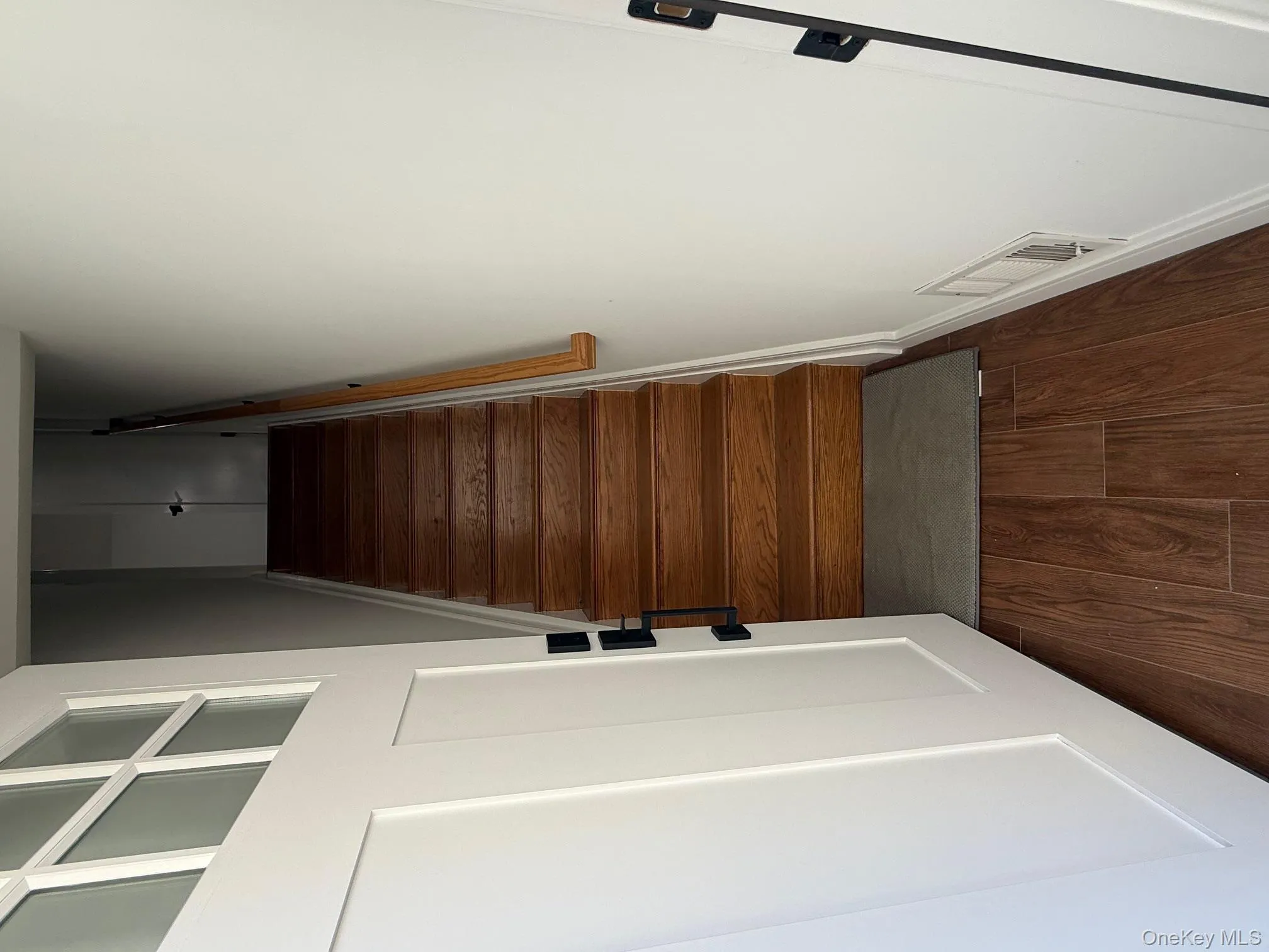 215-15 17th Avenue, New York, NY, 3 Bedrooms Bedrooms, 5 Rooms Rooms,2 BathroomsBathrooms,Residential Lease,For Rent,17th,0,972673 215-15 17th Avenue, New York, NY, 3 Bedrooms Bedrooms, 5 Rooms Rooms,2 BathroomsBathrooms,Residential Lease,For Rent,17th,0,972673