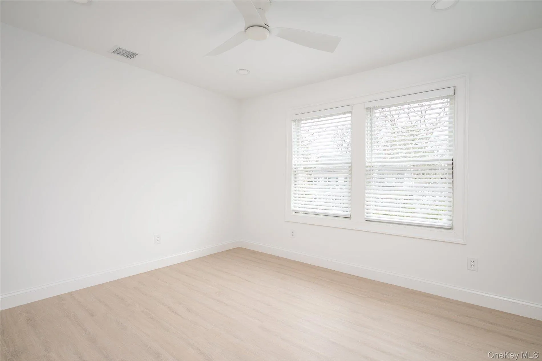 73 Stratford Road, Hempstead, NY, 5 Bedrooms Bedrooms, 12 Rooms Rooms,3 BathroomsBathrooms,Residential,For Rent,Stratford,0,972674 73 Stratford Road, Hempstead, NY, 5 Bedrooms Bedrooms, 12 Rooms Rooms,3 BathroomsBathrooms,Residential,For Rent,Stratford,0,972674