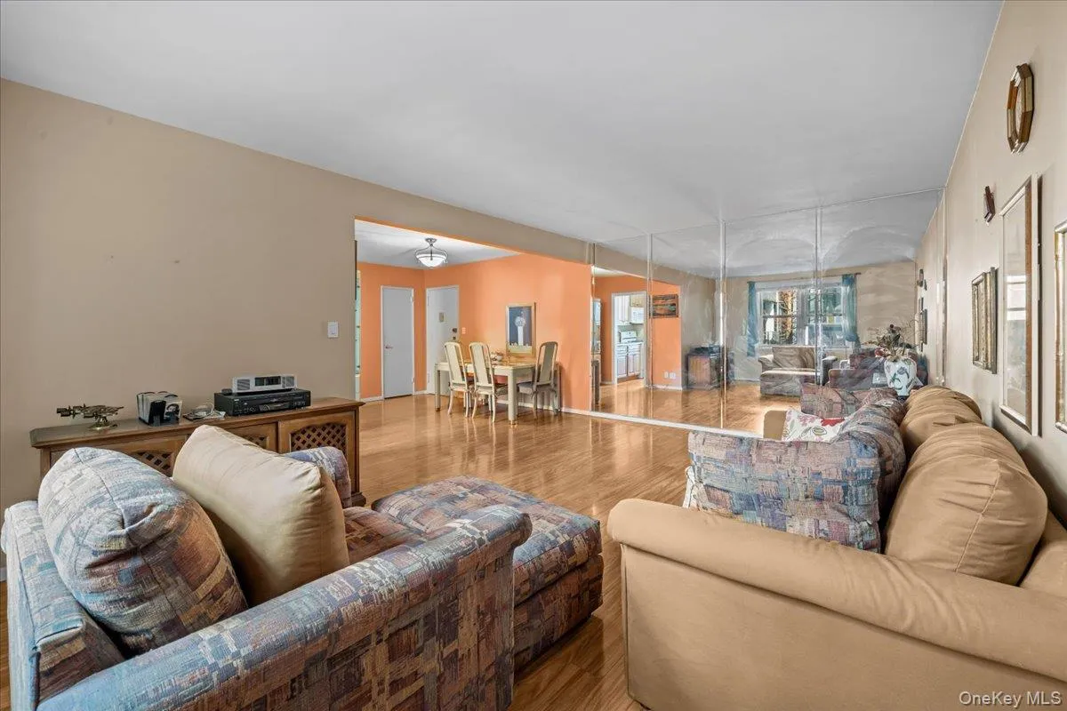 525 236th Street, New York, NY, 1 Bedroom Bedrooms, 3 Rooms Rooms,1 BathroomBathrooms,Residential,For Rent,236th,0,972679 525 236th Street, New York, NY, 1 Bedroom Bedrooms, 3 Rooms Rooms,1 BathroomBathrooms,Residential,For Rent,236th,0,972679