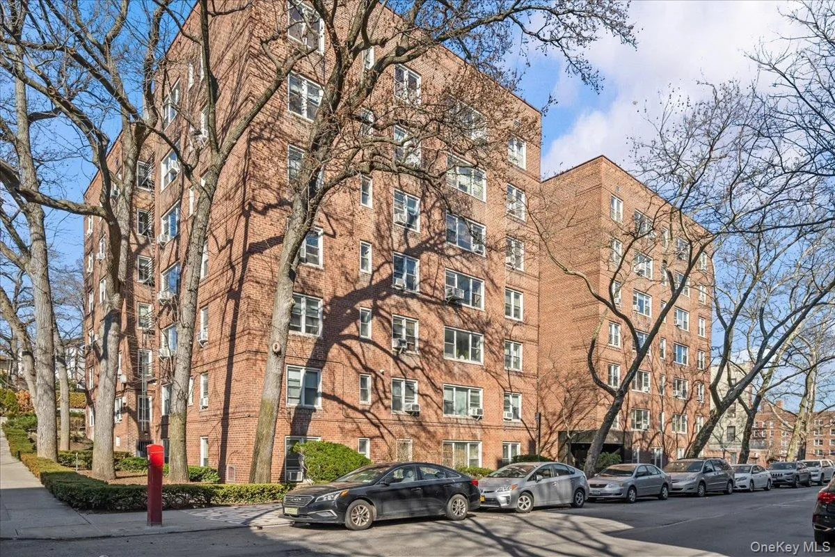 525 236th Street, New York, NY, 1 Bedroom Bedrooms, 3 Rooms Rooms,1 BathroomBathrooms,Residential,For Rent,236th,0,972679 525 236th Street, New York, NY, 1 Bedroom Bedrooms, 3 Rooms Rooms,1 BathroomBathrooms,Residential,For Rent,236th,0,972679