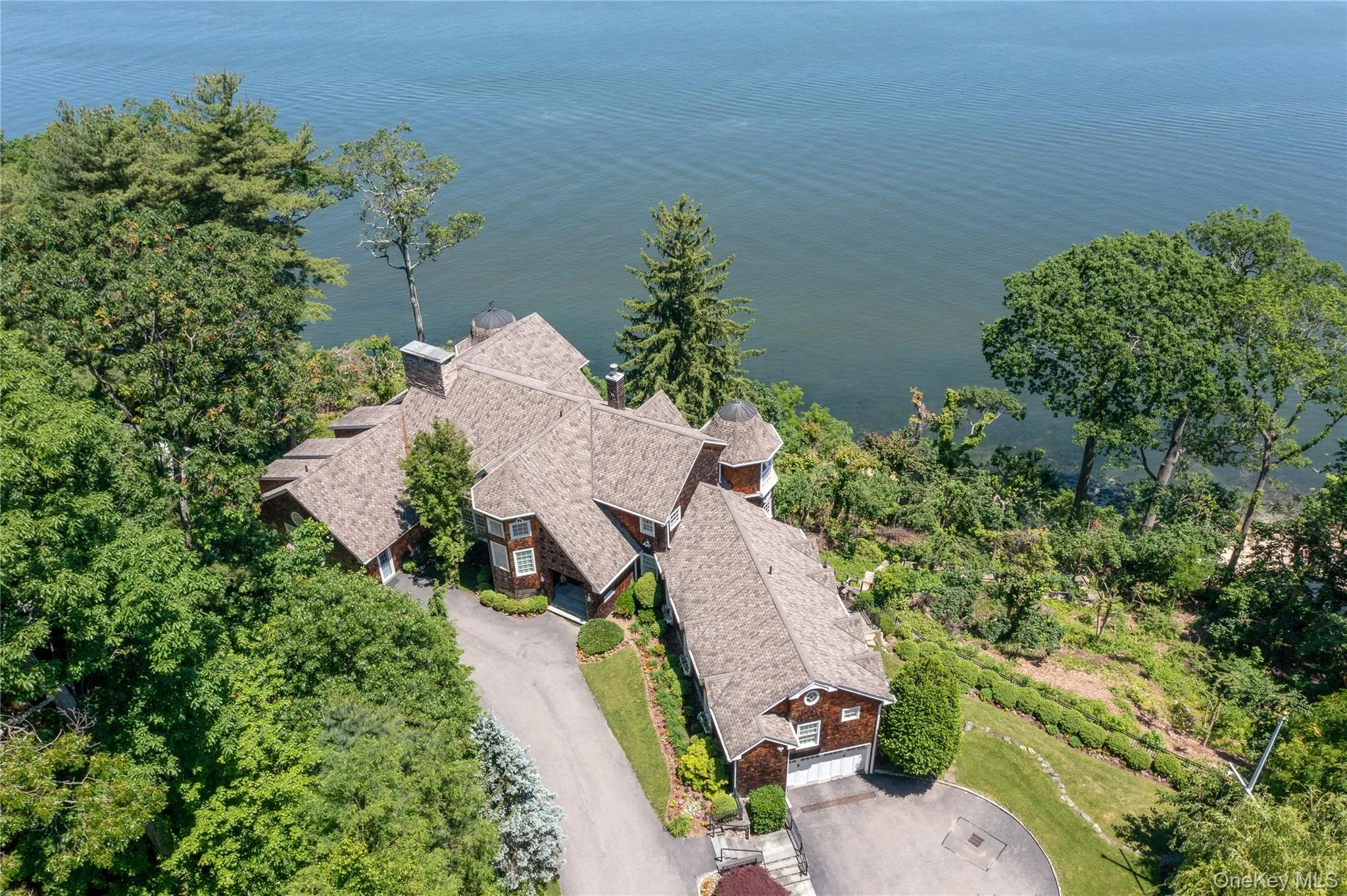 1386 Ridge Road, Oyster Bay, NY, 5 Bedrooms Bedrooms, 13 Rooms Rooms,5 BathroomsBathrooms,Residential,For Rent,Ridge,0,972685 1386 Ridge Road, Oyster Bay, NY, 5 Bedrooms Bedrooms, 13 Rooms Rooms,5 BathroomsBathrooms,Residential,For Rent,Ridge,0,972685