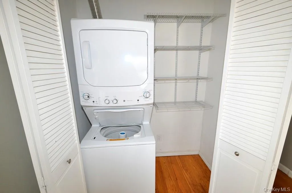 Washer and Dryer in the unit Washer and Dryer in the unit