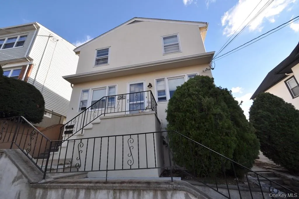 34 Chestnut Street, Eastchester, NY, 2 Bedrooms Bedrooms, 4 Rooms Rooms,1 BathroomBathrooms,Residential Lease,For Rent,Chestnut,0,972688 34 Chestnut Street, Eastchester, NY, 2 Bedrooms Bedrooms, 4 Rooms Rooms,1 BathroomBathrooms,Residential Lease,For Rent,Chestnut,0,972688