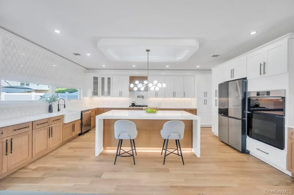 2497 Balsam Avenue, Hempstead, NY, 5 Bedrooms Bedrooms, 12 Rooms Rooms,6 BathroomsBathrooms,Residential,For Rent,Balsam,0,972690 2497 Balsam Avenue, Hempstead, NY, 5 Bedrooms Bedrooms, 12 Rooms Rooms,6 BathroomsBathrooms,Residential,For Rent,Balsam,0,972690