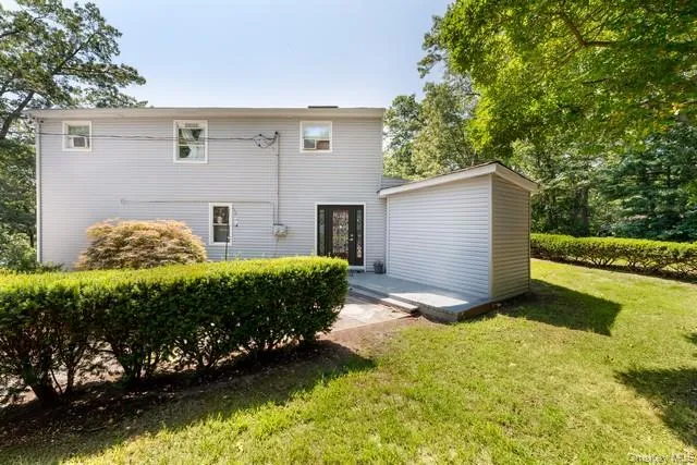 10 Sunnyside Drive, Brookhaven, NY, 5 Bedrooms Bedrooms, 13 Rooms Rooms,4 BathroomsBathrooms,Residential Sale,For Rent,Sunnyside,0,972696 10 Sunnyside Drive, Brookhaven, NY, 5 Bedrooms Bedrooms, 13 Rooms Rooms,4 BathroomsBathrooms,Residential Sale,For Rent,Sunnyside,0,972696