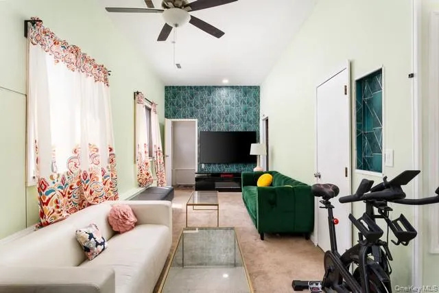 10 Sunnyside Drive, Brookhaven, NY, 5 Bedrooms Bedrooms, 13 Rooms Rooms,4 BathroomsBathrooms,Residential Sale,For Rent,Sunnyside,0,972696 10 Sunnyside Drive, Brookhaven, NY, 5 Bedrooms Bedrooms, 13 Rooms Rooms,4 BathroomsBathrooms,Residential Sale,For Rent,Sunnyside,0,972696