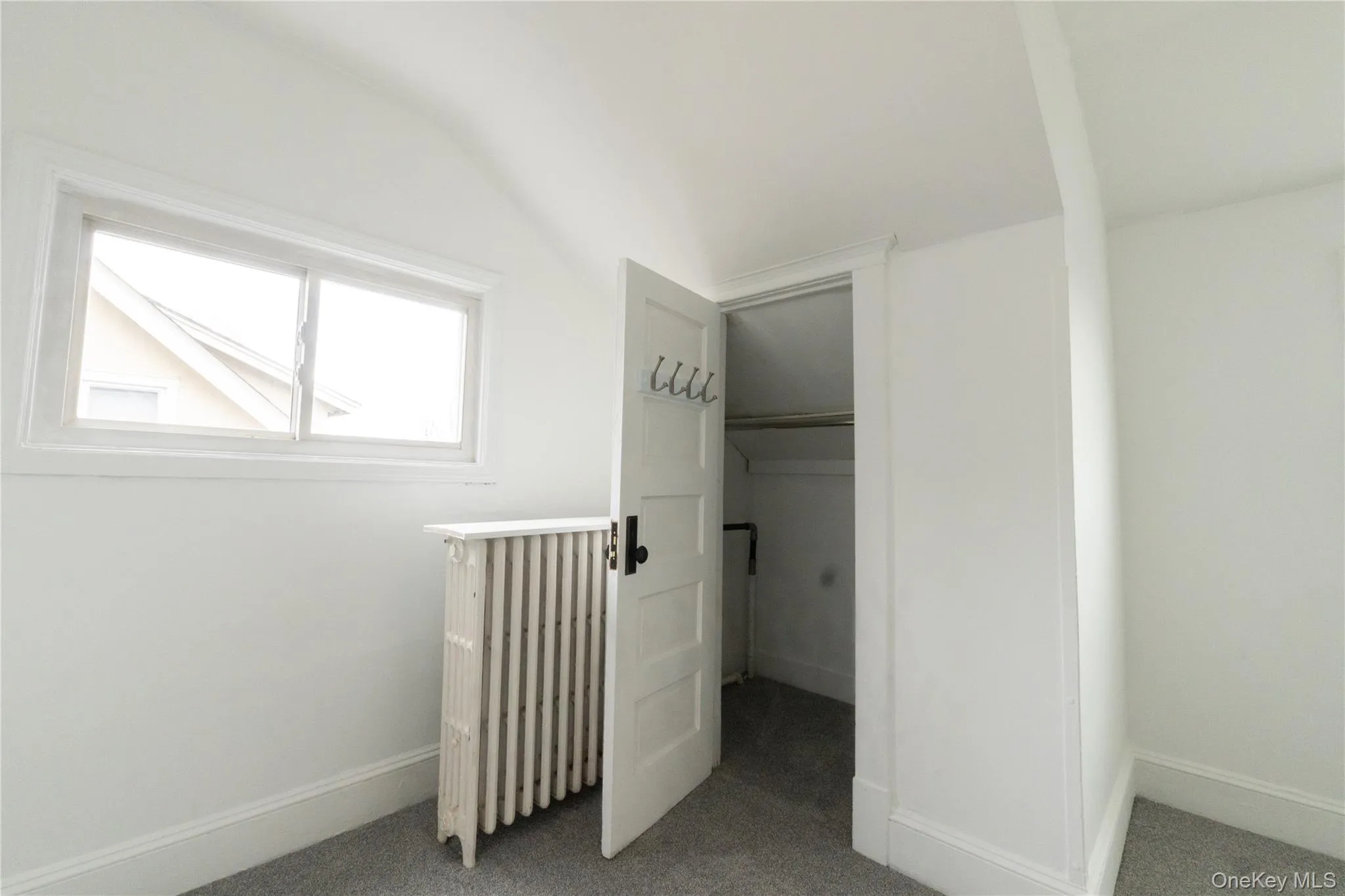 218 Midland Avenue, Orangetown, NY, 2 Bedrooms Bedrooms, 4 Rooms Rooms,1 BathroomBathrooms,Residential Lease,For Rent,Midland,0,972705 218 Midland Avenue, Orangetown, NY, 2 Bedrooms Bedrooms, 4 Rooms Rooms,1 BathroomBathrooms,Residential Lease,For Rent,Midland,0,972705