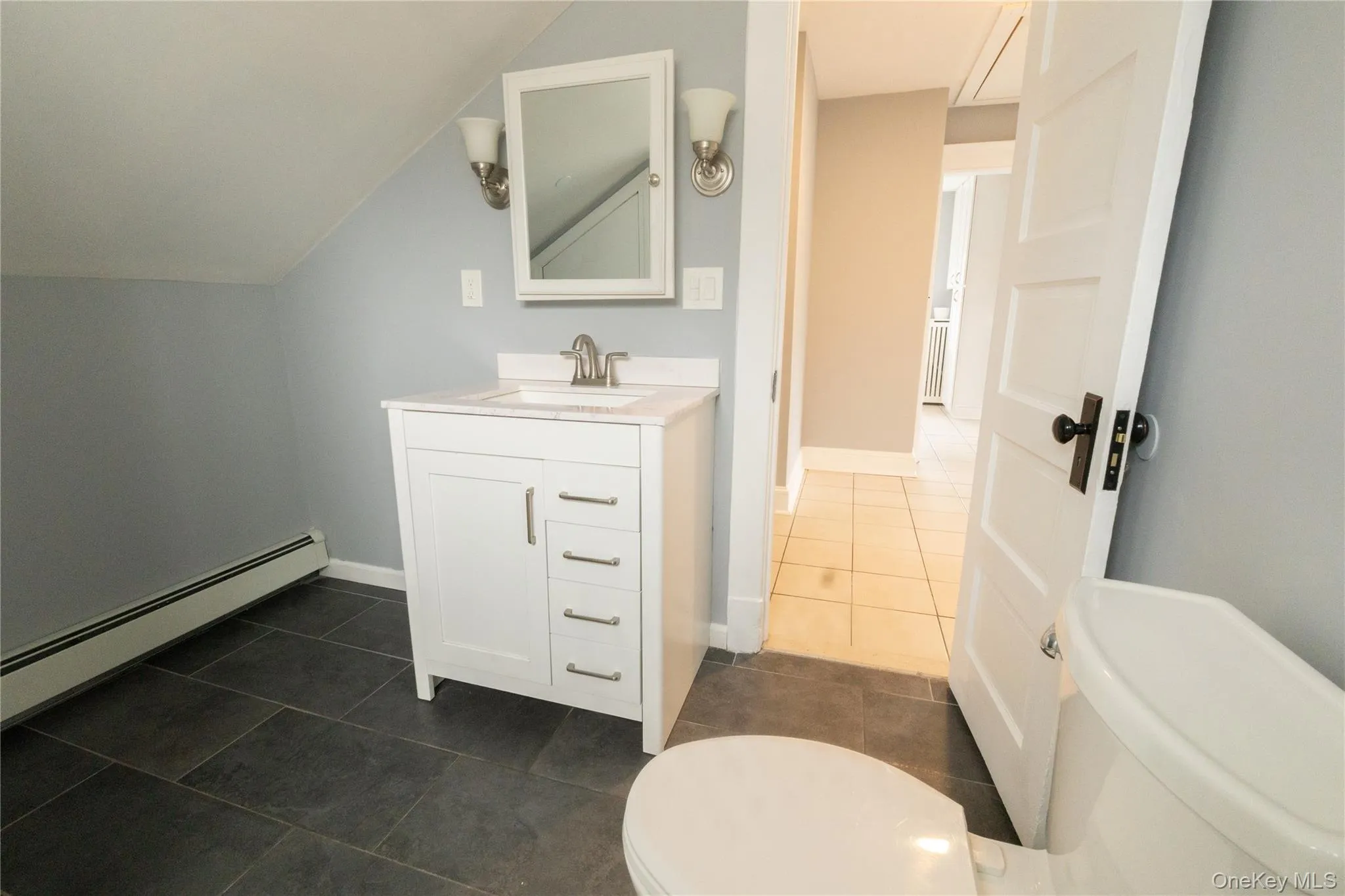 218 Midland Avenue, Orangetown, NY, 2 Bedrooms Bedrooms, 4 Rooms Rooms,1 BathroomBathrooms,Residential Lease,For Rent,Midland,0,972705 218 Midland Avenue, Orangetown, NY, 2 Bedrooms Bedrooms, 4 Rooms Rooms,1 BathroomBathrooms,Residential Lease,For Rent,Midland,0,972705