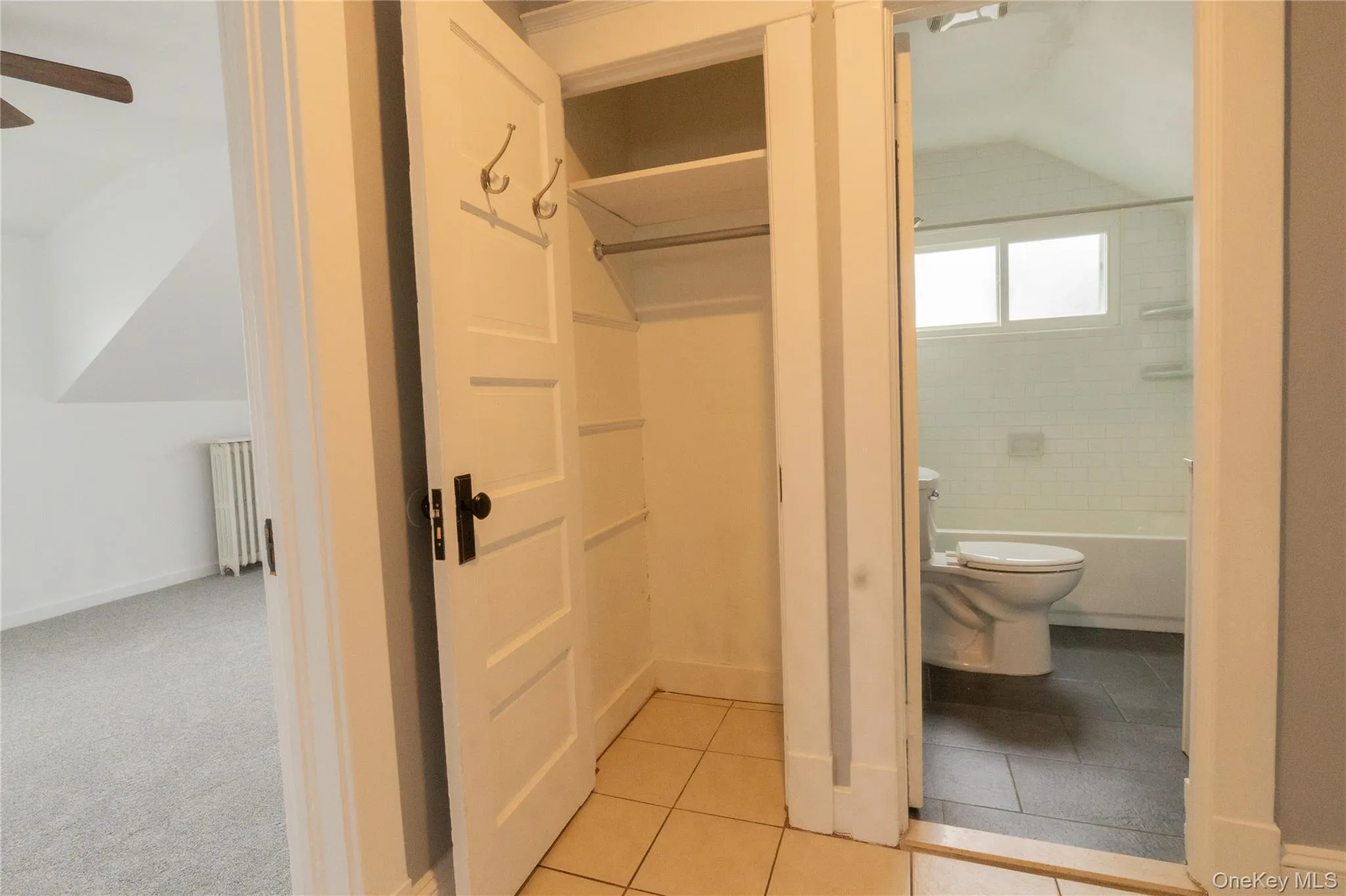 218 Midland Avenue, Orangetown, NY, 2 Bedrooms Bedrooms, 4 Rooms Rooms,1 BathroomBathrooms,Residential Lease,For Rent,Midland,0,972705 218 Midland Avenue, Orangetown, NY, 2 Bedrooms Bedrooms, 4 Rooms Rooms,1 BathroomBathrooms,Residential Lease,For Rent,Midland,0,972705