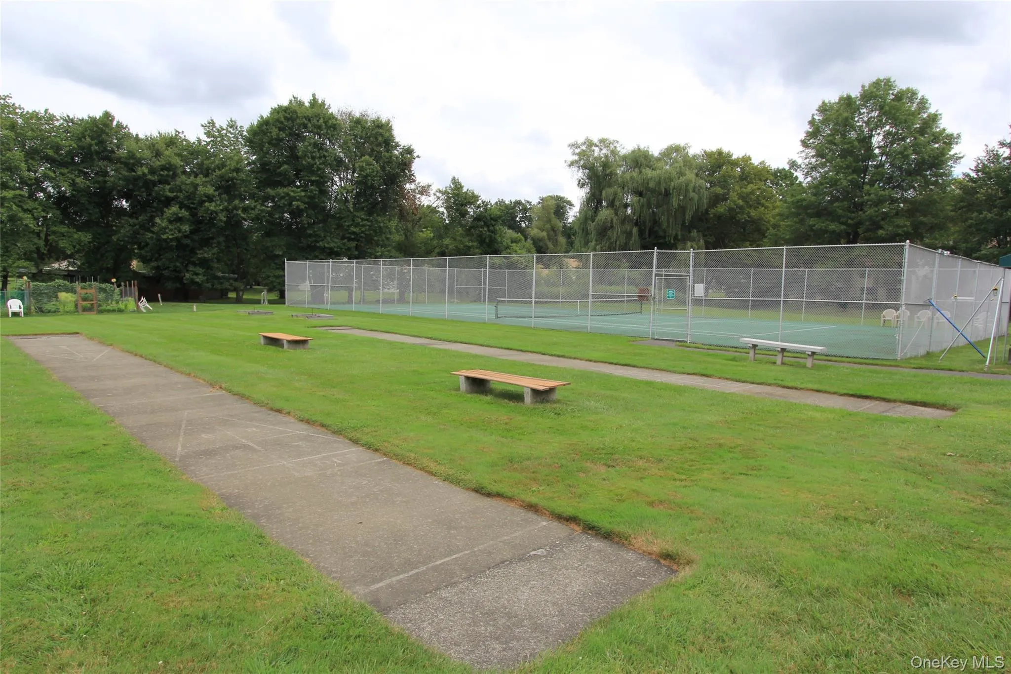 Tennis courts, and bocce and shuffle board. Tennis courts, and bocce and shuffle board.