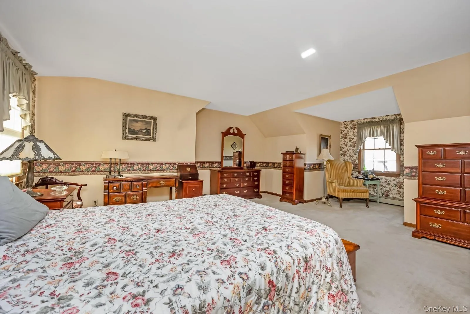 43 Farm Road, Riverhead, NY, 4 Bedrooms Bedrooms, 8 Rooms Rooms,2 BathroomsBathrooms,Residential,For Rent,Farm,0,972718 43 Farm Road, Riverhead, NY, 4 Bedrooms Bedrooms, 8 Rooms Rooms,2 BathroomsBathrooms,Residential,For Rent,Farm,0,972718