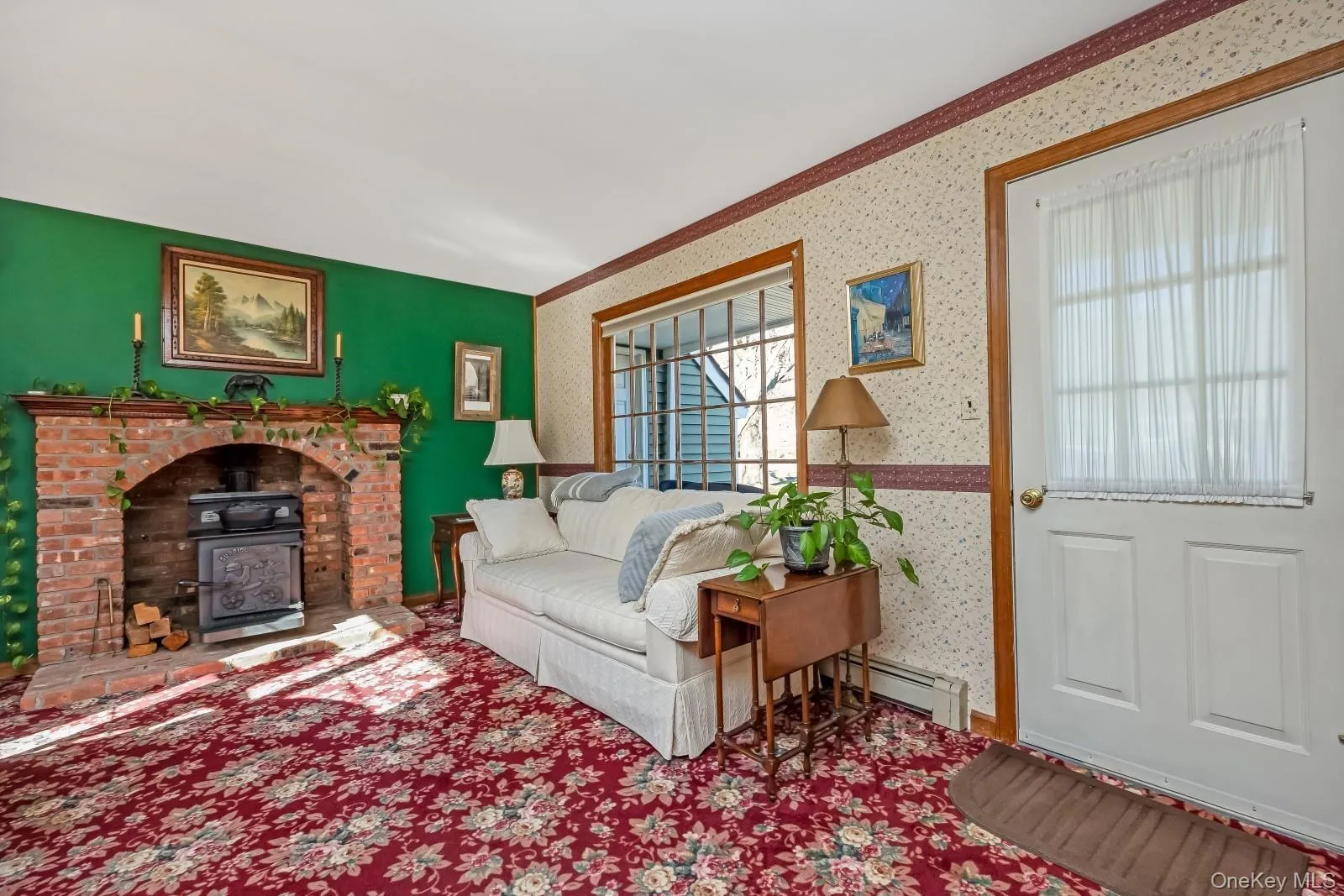 43 Farm Road, Riverhead, NY, 4 Bedrooms Bedrooms, 8 Rooms Rooms,2 BathroomsBathrooms,Residential,For Rent,Farm,0,972718 43 Farm Road, Riverhead, NY, 4 Bedrooms Bedrooms, 8 Rooms Rooms,2 BathroomsBathrooms,Residential,For Rent,Farm,0,972718