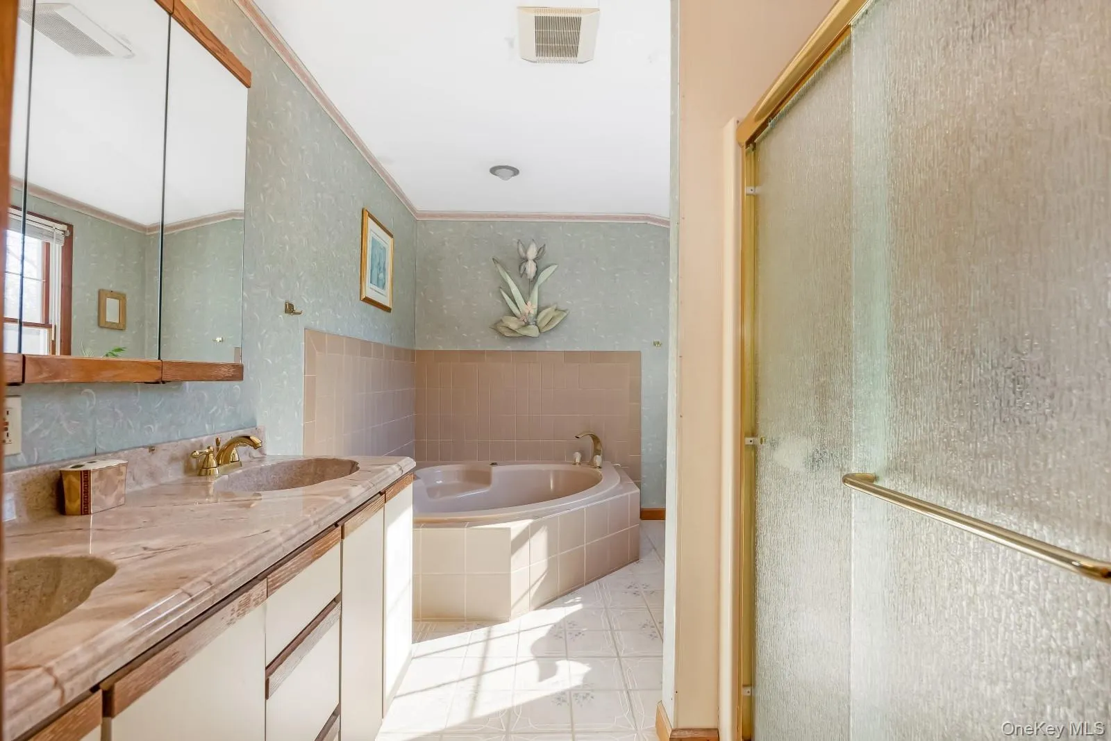 43 Farm Road, Riverhead, NY, 4 Bedrooms Bedrooms, 8 Rooms Rooms,2 BathroomsBathrooms,Residential,For Rent,Farm,0,972718 43 Farm Road, Riverhead, NY, 4 Bedrooms Bedrooms, 8 Rooms Rooms,2 BathroomsBathrooms,Residential,For Rent,Farm,0,972718