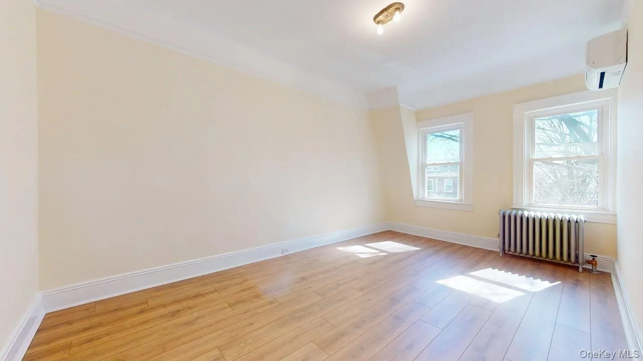 68-11 Dartmouth Street, New York, NY, 4 Bedrooms Bedrooms, 6 Rooms Rooms,2 BathroomsBathrooms,Residential Lease,For Rent,Dartmouth,0,972726 68-11 Dartmouth Street, New York, NY, 4 Bedrooms Bedrooms, 6 Rooms Rooms,2 BathroomsBathrooms,Residential Lease,For Rent,Dartmouth,0,972726