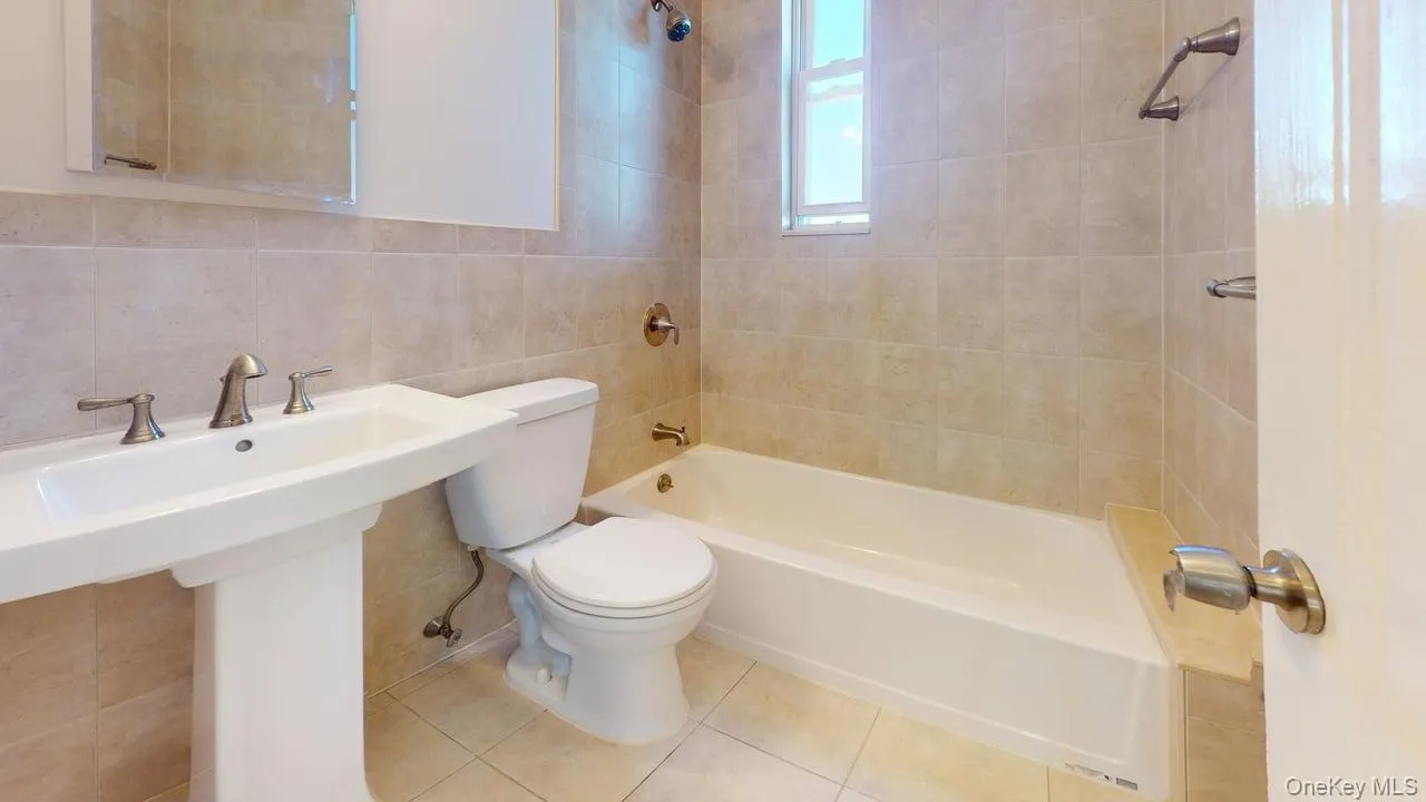 68-11 Dartmouth Street, New York, NY, 4 Bedrooms Bedrooms, 6 Rooms Rooms,2 BathroomsBathrooms,Residential Lease,For Rent,Dartmouth,0,972726 68-11 Dartmouth Street, New York, NY, 4 Bedrooms Bedrooms, 6 Rooms Rooms,2 BathroomsBathrooms,Residential Lease,For Rent,Dartmouth,0,972726