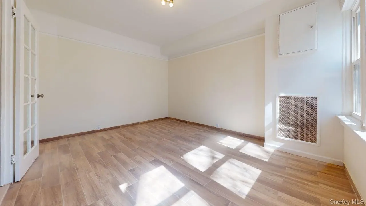 68-11 Dartmouth Street, New York, NY, 4 Bedrooms Bedrooms, 6 Rooms Rooms,2 BathroomsBathrooms,Residential Lease,For Rent,Dartmouth,0,972726 68-11 Dartmouth Street, New York, NY, 4 Bedrooms Bedrooms, 6 Rooms Rooms,2 BathroomsBathrooms,Residential Lease,For Rent,Dartmouth,0,972726