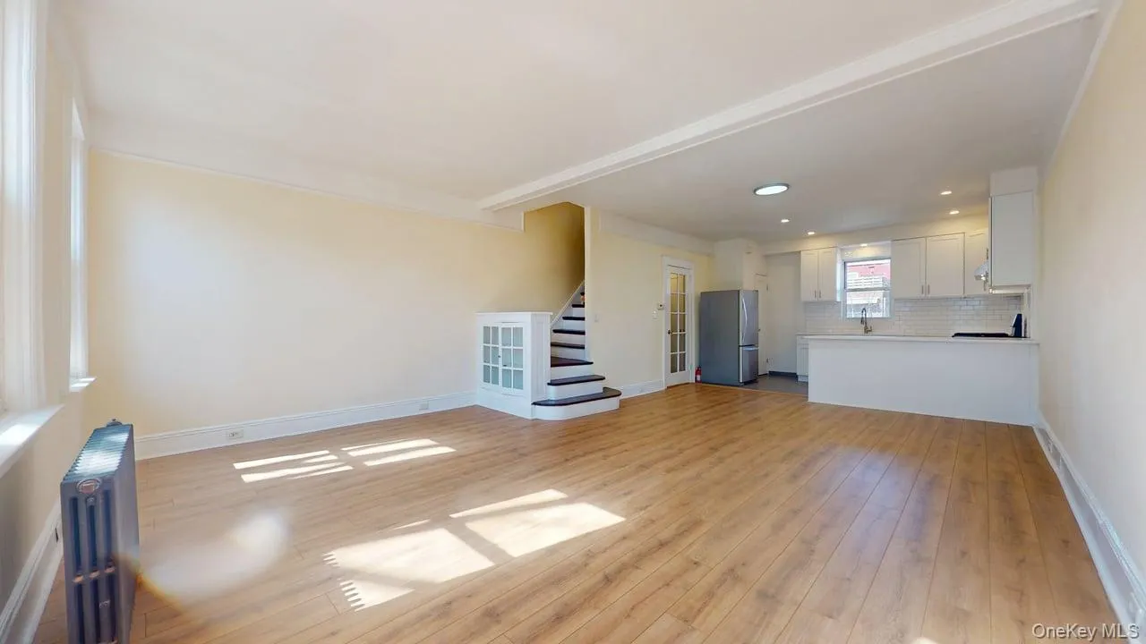 68-11 Dartmouth Street, New York, NY, 4 Bedrooms Bedrooms, 6 Rooms Rooms,2 BathroomsBathrooms,Residential Lease,For Rent,Dartmouth,0,972726 68-11 Dartmouth Street, New York, NY, 4 Bedrooms Bedrooms, 6 Rooms Rooms,2 BathroomsBathrooms,Residential Lease,For Rent,Dartmouth,0,972726