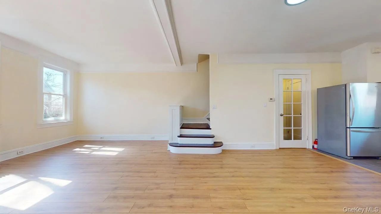 68-11 Dartmouth Street, New York, NY, 4 Bedrooms Bedrooms, 6 Rooms Rooms,2 BathroomsBathrooms,Residential Lease,For Rent,Dartmouth,0,972726 68-11 Dartmouth Street, New York, NY, 4 Bedrooms Bedrooms, 6 Rooms Rooms,2 BathroomsBathrooms,Residential Lease,For Rent,Dartmouth,0,972726