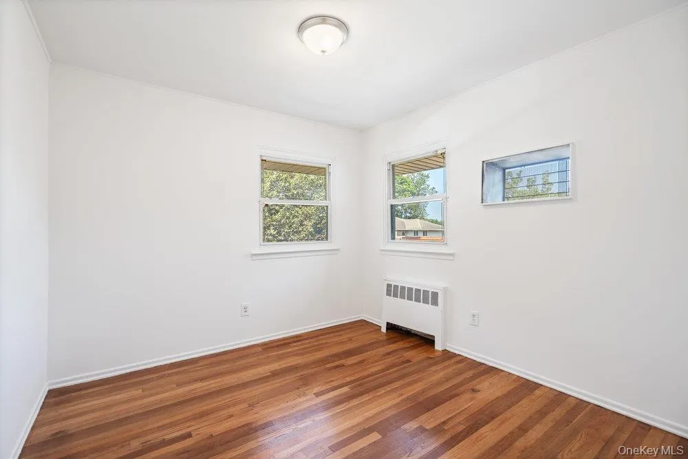 72 Winthrop Road, Oyster Bay, NY, 3 Bedrooms Bedrooms, 7 Rooms Rooms,2 BathroomsBathrooms,Residential Lease,For Rent,Winthrop,0,972728 72 Winthrop Road, Oyster Bay, NY, 3 Bedrooms Bedrooms, 7 Rooms Rooms,2 BathroomsBathrooms,Residential Lease,For Rent,Winthrop,0,972728