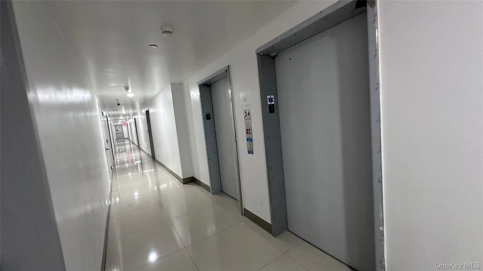 70-25 Queens Blvd, New York, NY, 3 Bedrooms Bedrooms, 6 Rooms Rooms,2 BathroomsBathrooms,Residential Lease,For Rent,Queens Blvd,0,972744 70-25 Queens Blvd, New York, NY, 3 Bedrooms Bedrooms, 6 Rooms Rooms,2 BathroomsBathrooms,Residential Lease,For Rent,Queens Blvd,0,972744