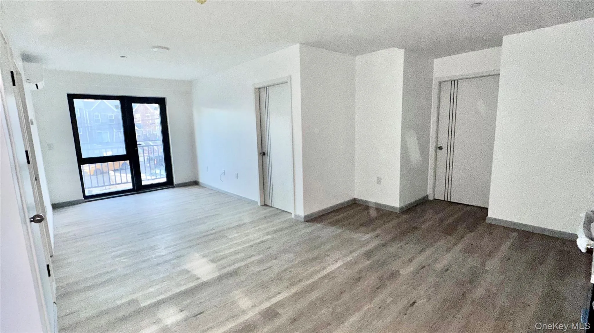 70-25 Queens Blvd, New York, NY, 3 Bedrooms Bedrooms, 6 Rooms Rooms,2 BathroomsBathrooms,Residential Lease,For Rent,Queens Blvd,0,972744 70-25 Queens Blvd, New York, NY, 3 Bedrooms Bedrooms, 6 Rooms Rooms,2 BathroomsBathrooms,Residential Lease,For Rent,Queens Blvd,0,972744