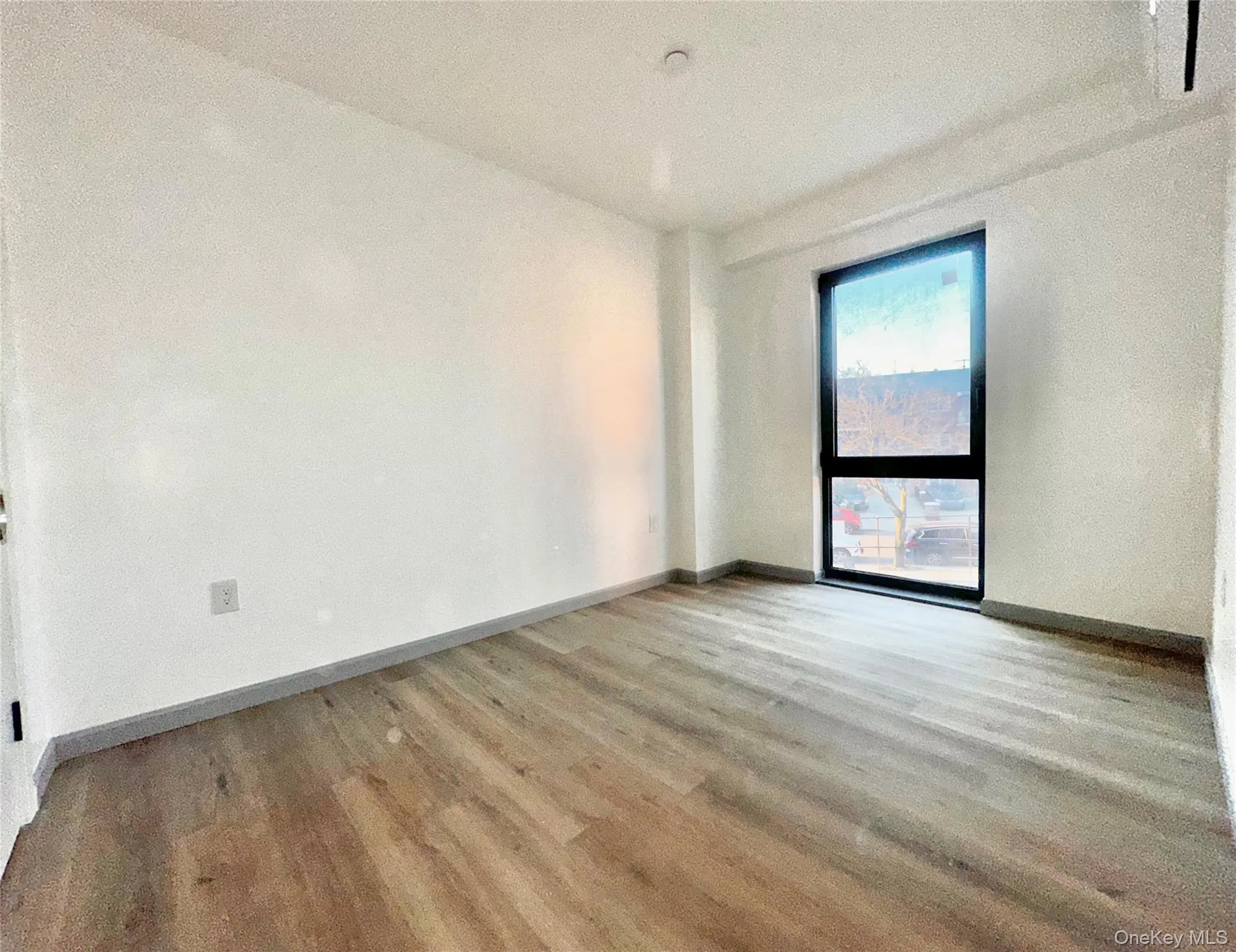 70-25 Queens Blvd, New York, NY, 3 Bedrooms Bedrooms, 6 Rooms Rooms,2 BathroomsBathrooms,Residential Lease,For Rent,Queens Blvd,0,972744 70-25 Queens Blvd, New York, NY, 3 Bedrooms Bedrooms, 6 Rooms Rooms,2 BathroomsBathrooms,Residential Lease,For Rent,Queens Blvd,0,972744