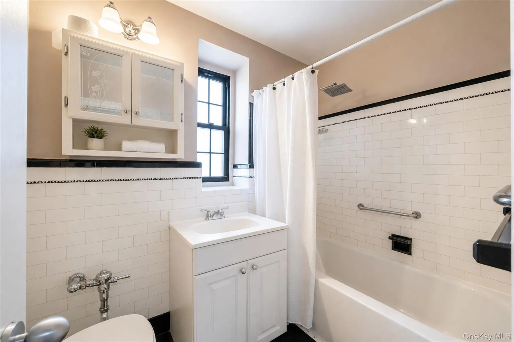 1273 North Avenue, New Rochelle, NY, 1 Bedroom Bedrooms, 4 Rooms Rooms,1 BathroomBathrooms,Residential,For Rent,North Avenue,0,972745 1273 North Avenue, New Rochelle, NY, 1 Bedroom Bedrooms, 4 Rooms Rooms,1 BathroomBathrooms,Residential,For Rent,North Avenue,0,972745