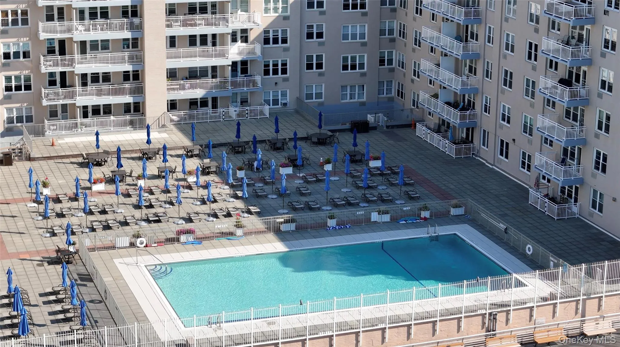 Luxury beach front living! Luxury beach front living!