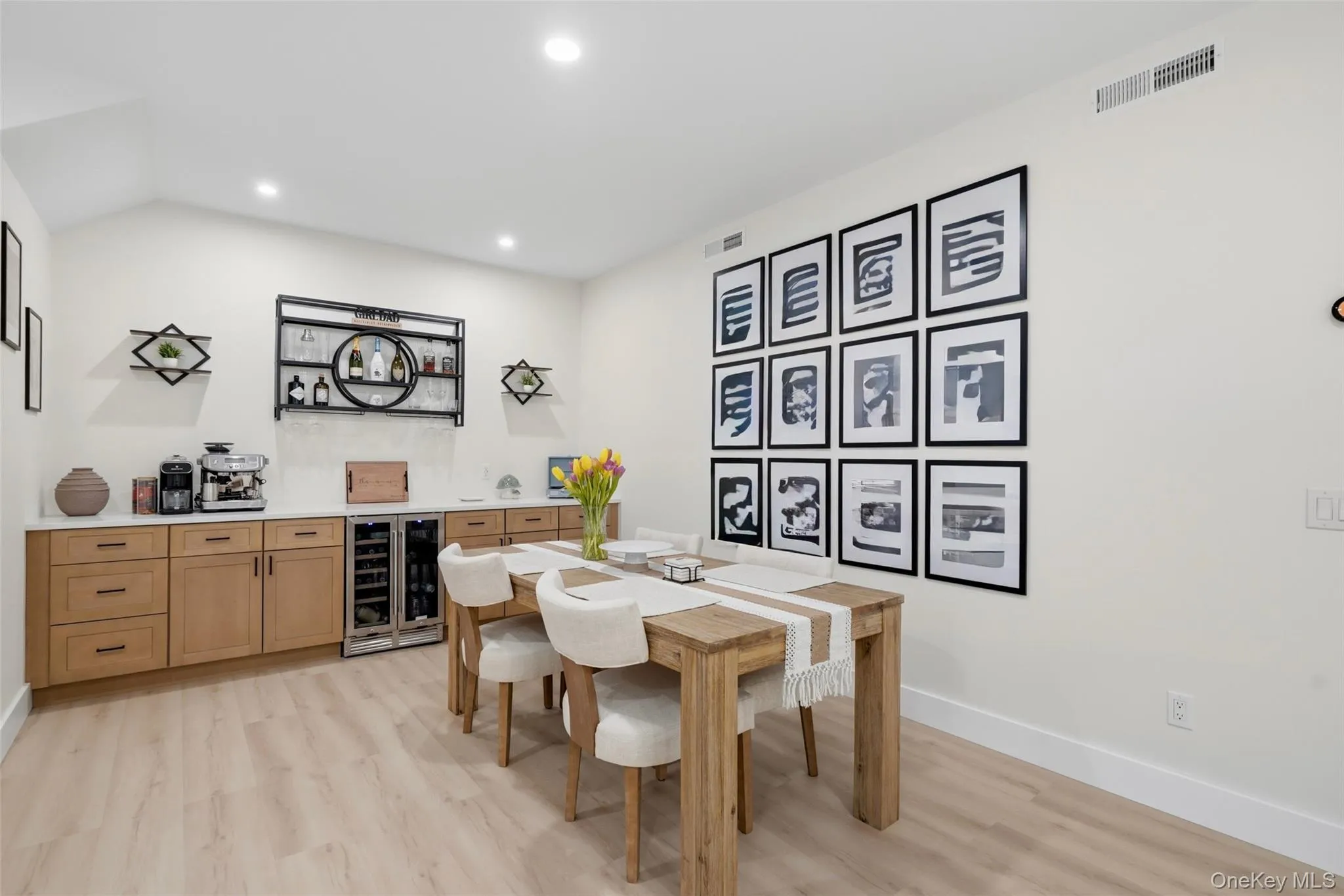 386 Heritage Hills, Somers, NY, 2 Bedrooms Bedrooms, 8 Rooms Rooms,2 BathroomsBathrooms,Residential,For Rent,Heritage,0,972763 386 Heritage Hills, Somers, NY, 2 Bedrooms Bedrooms, 8 Rooms Rooms,2 BathroomsBathrooms,Residential,For Rent,Heritage,0,972763