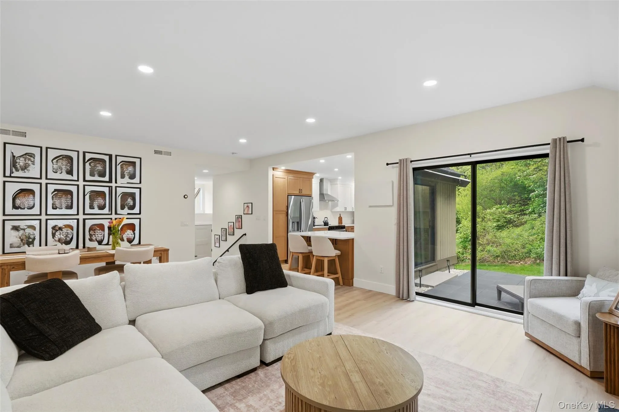 386 Heritage Hills, Somers, NY, 2 Bedrooms Bedrooms, 8 Rooms Rooms,2 BathroomsBathrooms,Residential,For Rent,Heritage,0,972763 386 Heritage Hills, Somers, NY, 2 Bedrooms Bedrooms, 8 Rooms Rooms,2 BathroomsBathrooms,Residential,For Rent,Heritage,0,972763
