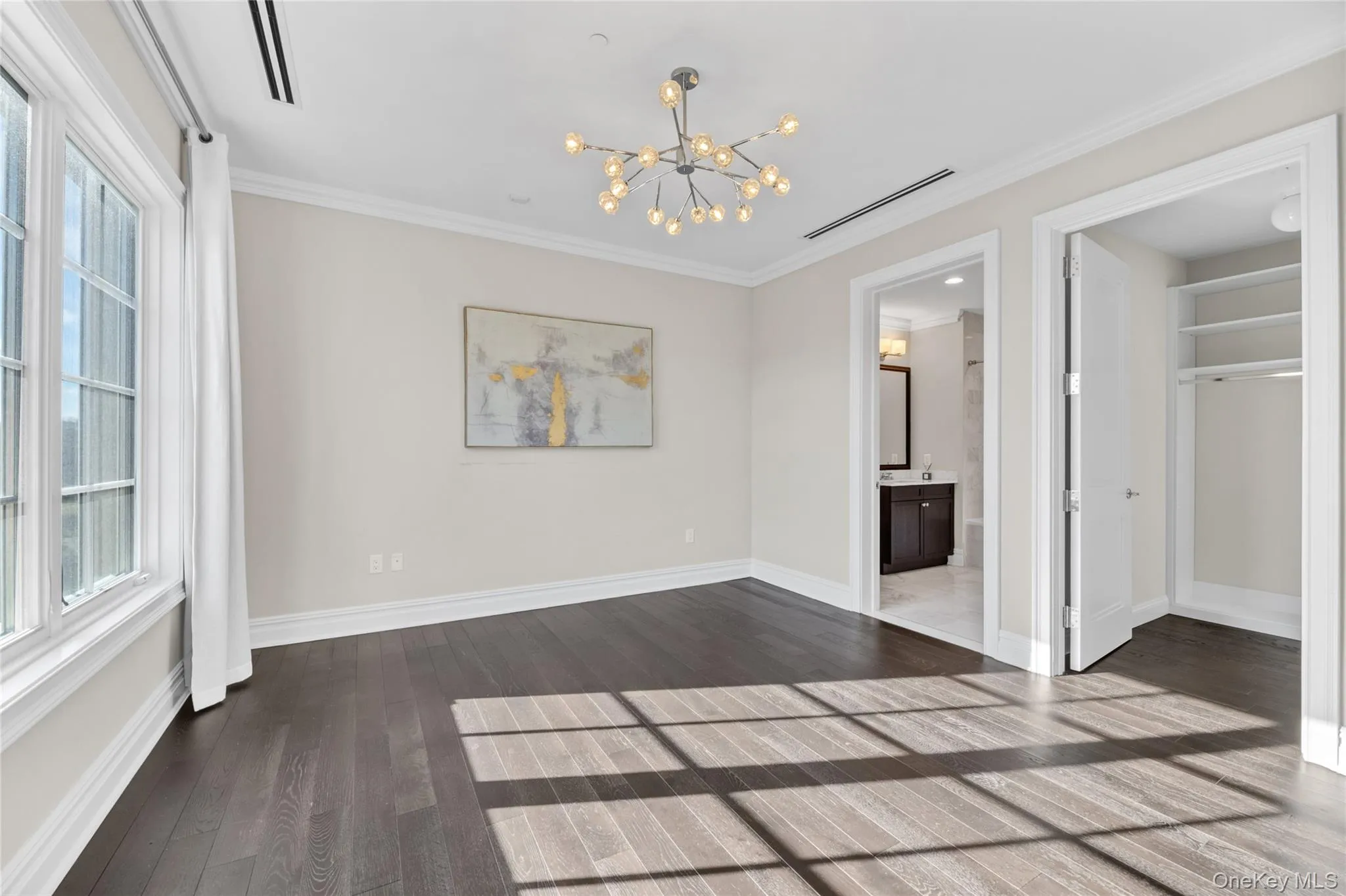 5000 Royal Court, North Hempstead, NY, 3 Bedrooms Bedrooms, 7 Rooms Rooms,3 BathroomsBathrooms,Residential Lease,For Rent,Royal,0,972788 5000 Royal Court, North Hempstead, NY, 3 Bedrooms Bedrooms, 7 Rooms Rooms,3 BathroomsBathrooms,Residential Lease,For Rent,Royal,0,972788